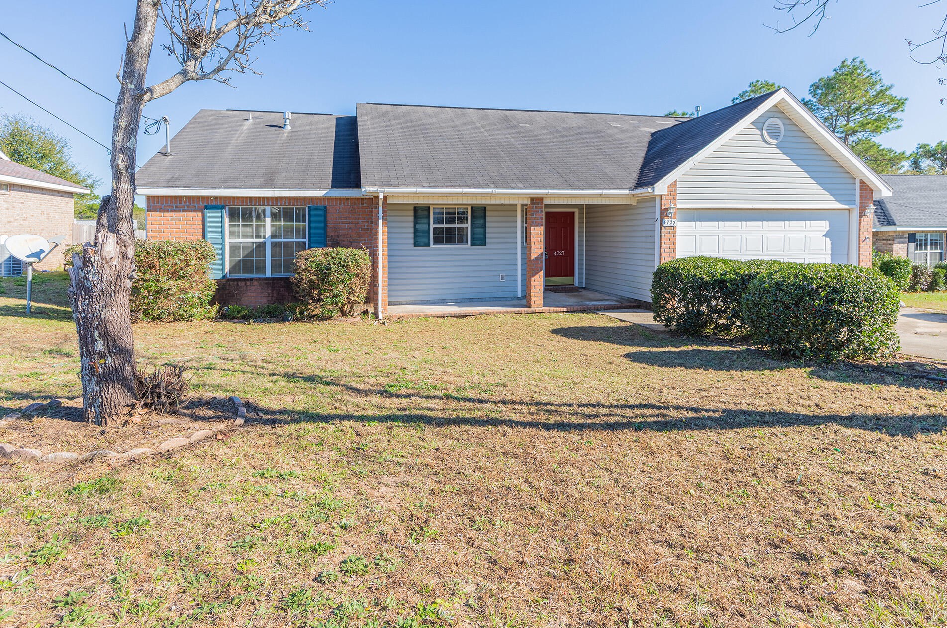 4727 Whitewater Ln, Crestview, FL 32539-5756