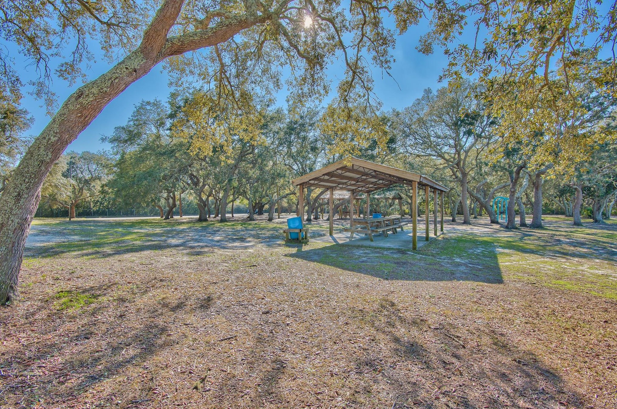 22802 Lakeview Dr, Panama City FL  32413-1124 exterior