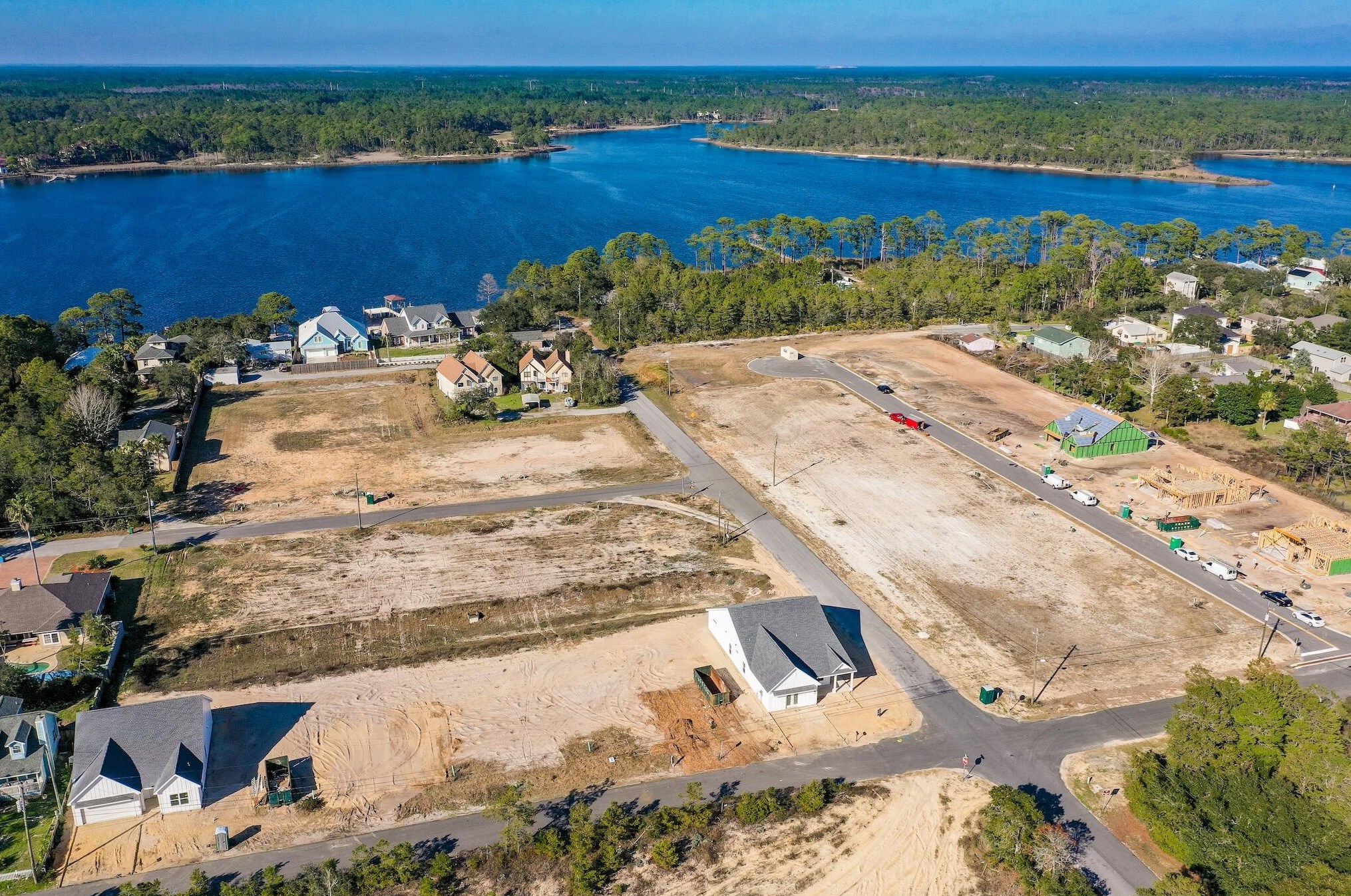 22802 Lakeview Dr, Panama City, FL 32413-1124