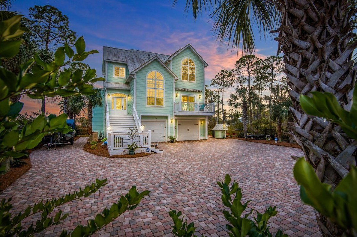 401 Casa Grande Ln, Santa Rosa Beach, FL 32459-3165
