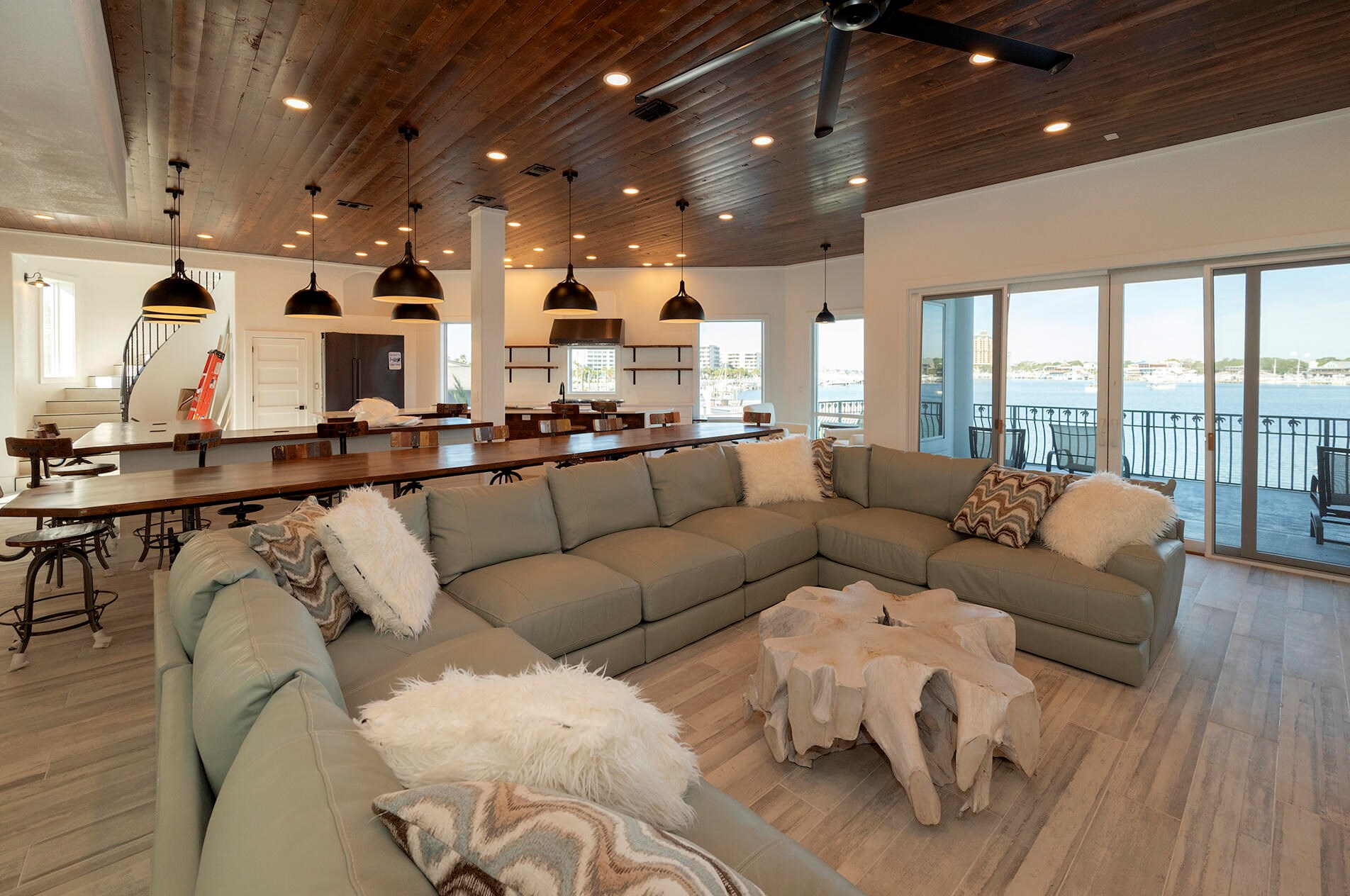 355 Gulf Shore Dr, Destin FL  32541-5001 exterior