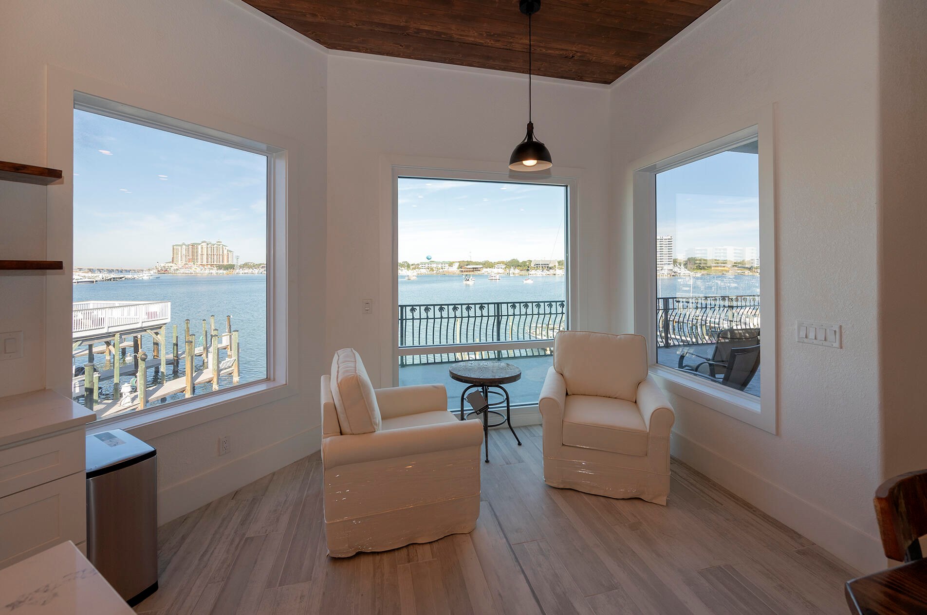 355 Gulf Shore Dr, Destin FL  32541-5001 exterior