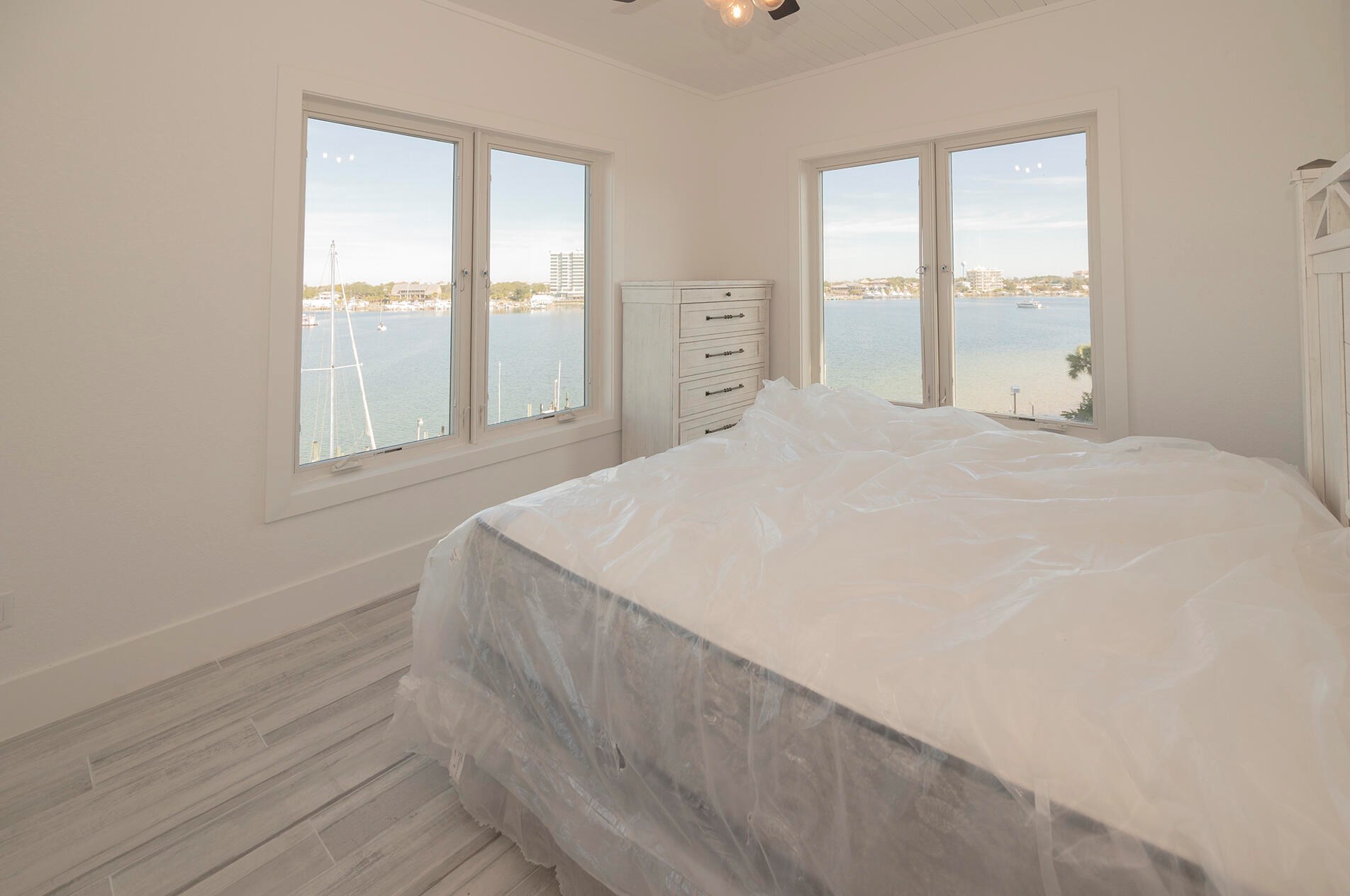 355 Gulf Shore Dr, Destin FL  32541-5001 exterior