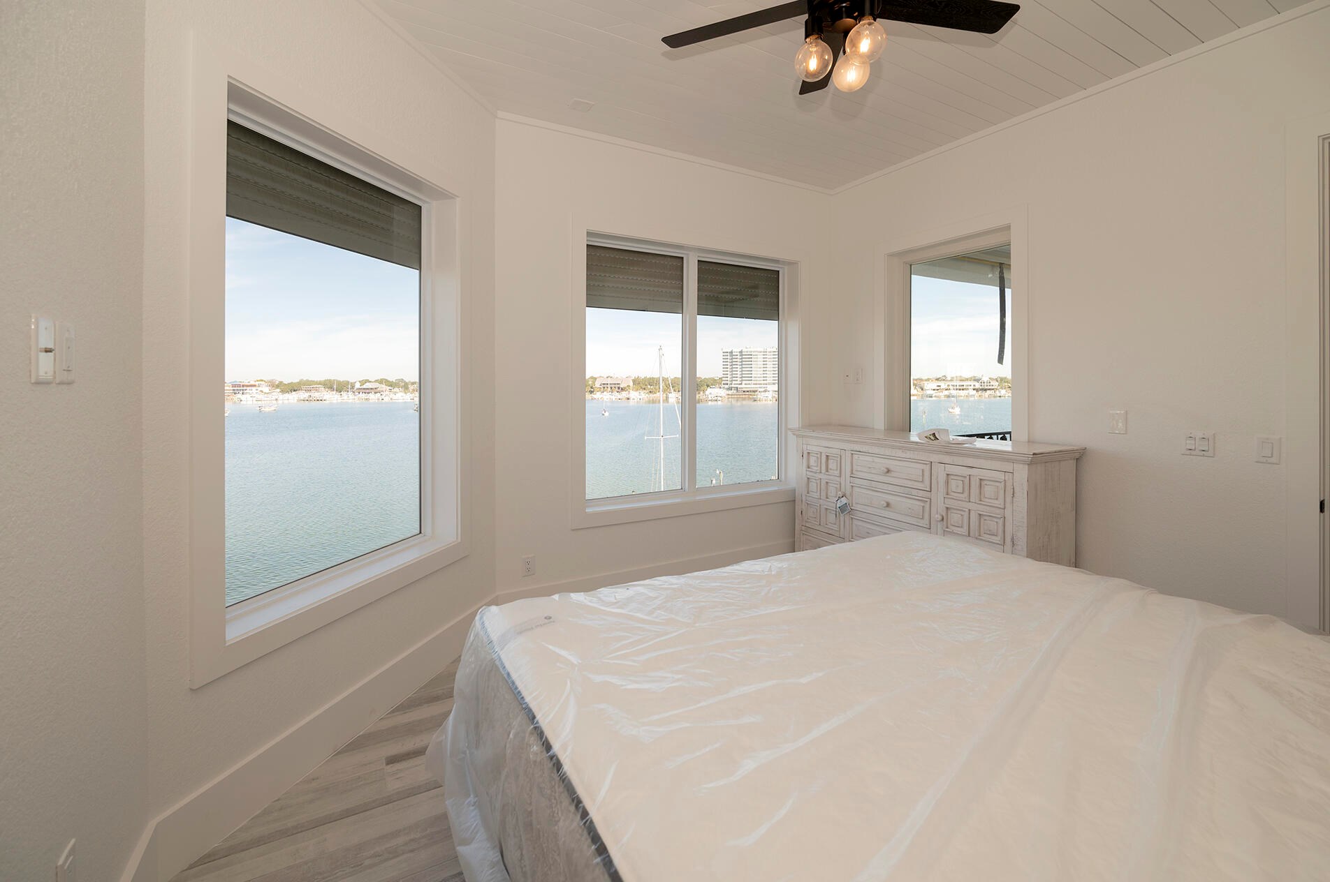 355 Gulf Shore Dr, Destin FL  32541-5001 exterior