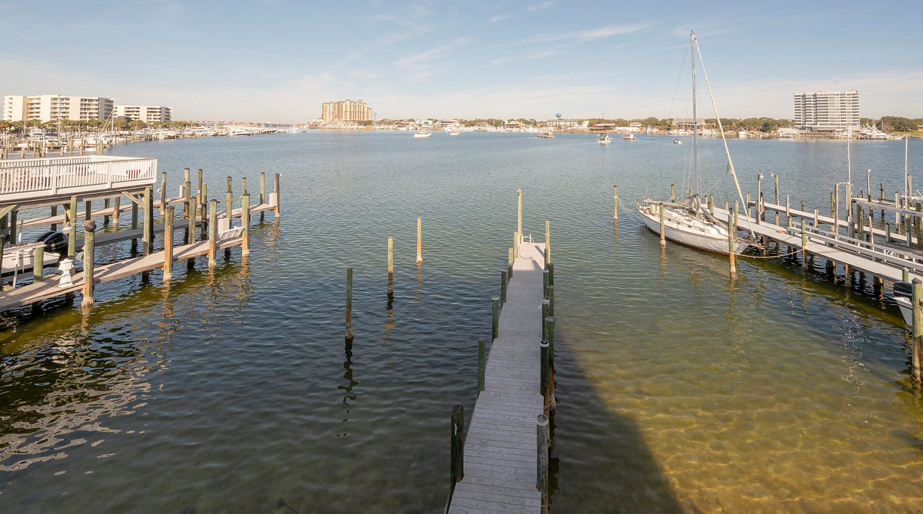 355 Gulf Shore Dr, Destin FL  32541-5001 exterior