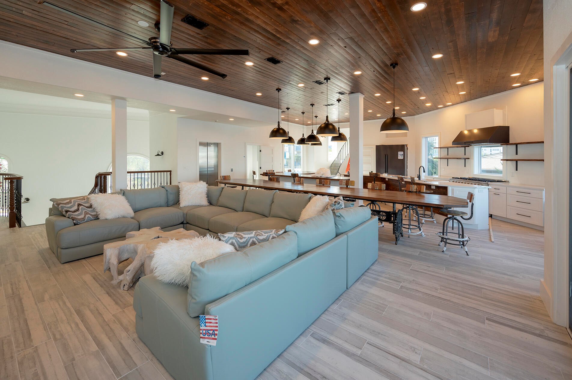 355 Gulf Shore Dr, Destin FL  32541-5001 exterior