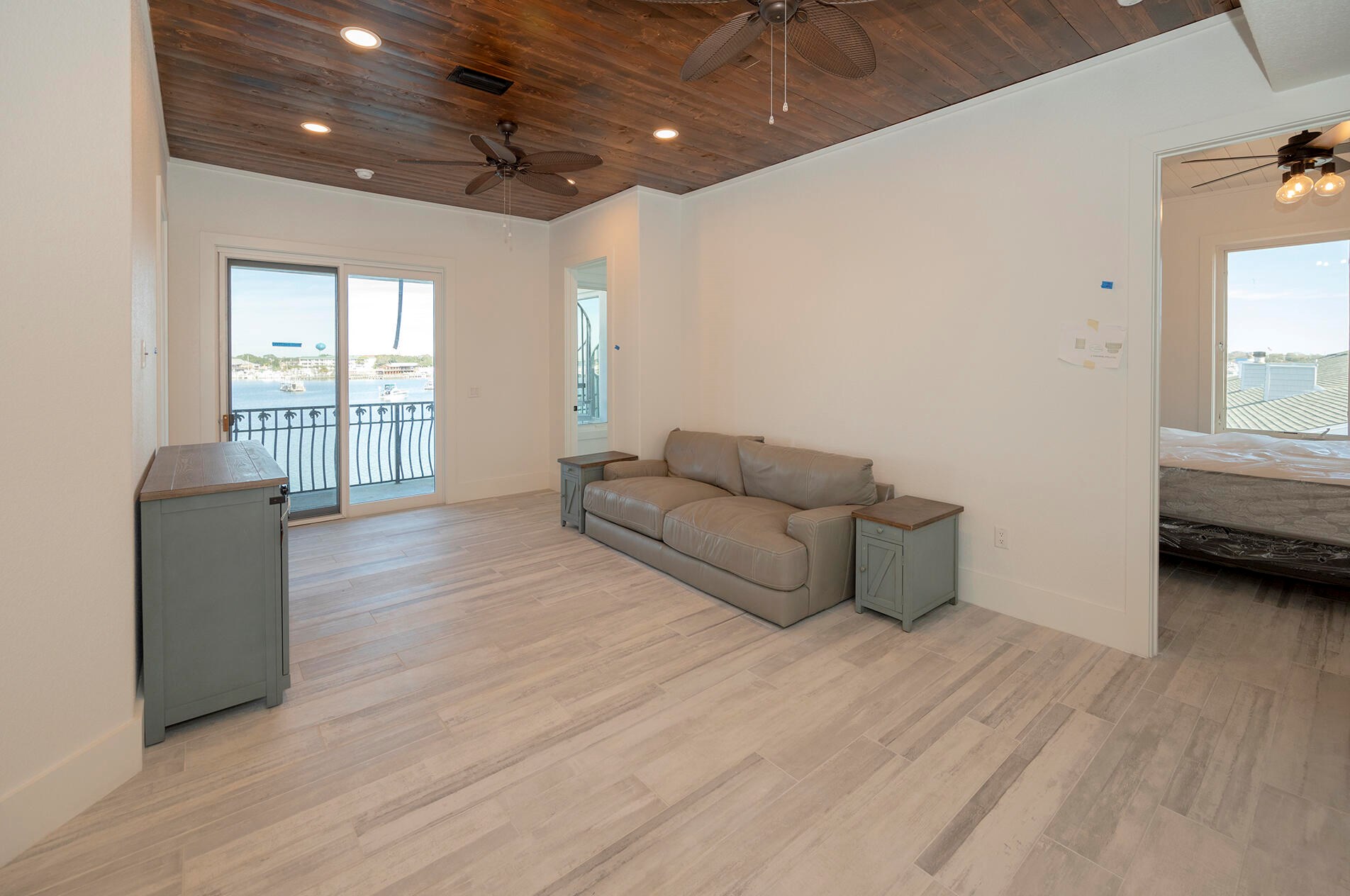 355 Gulf Shore Dr, Destin FL  32541-5001 exterior
