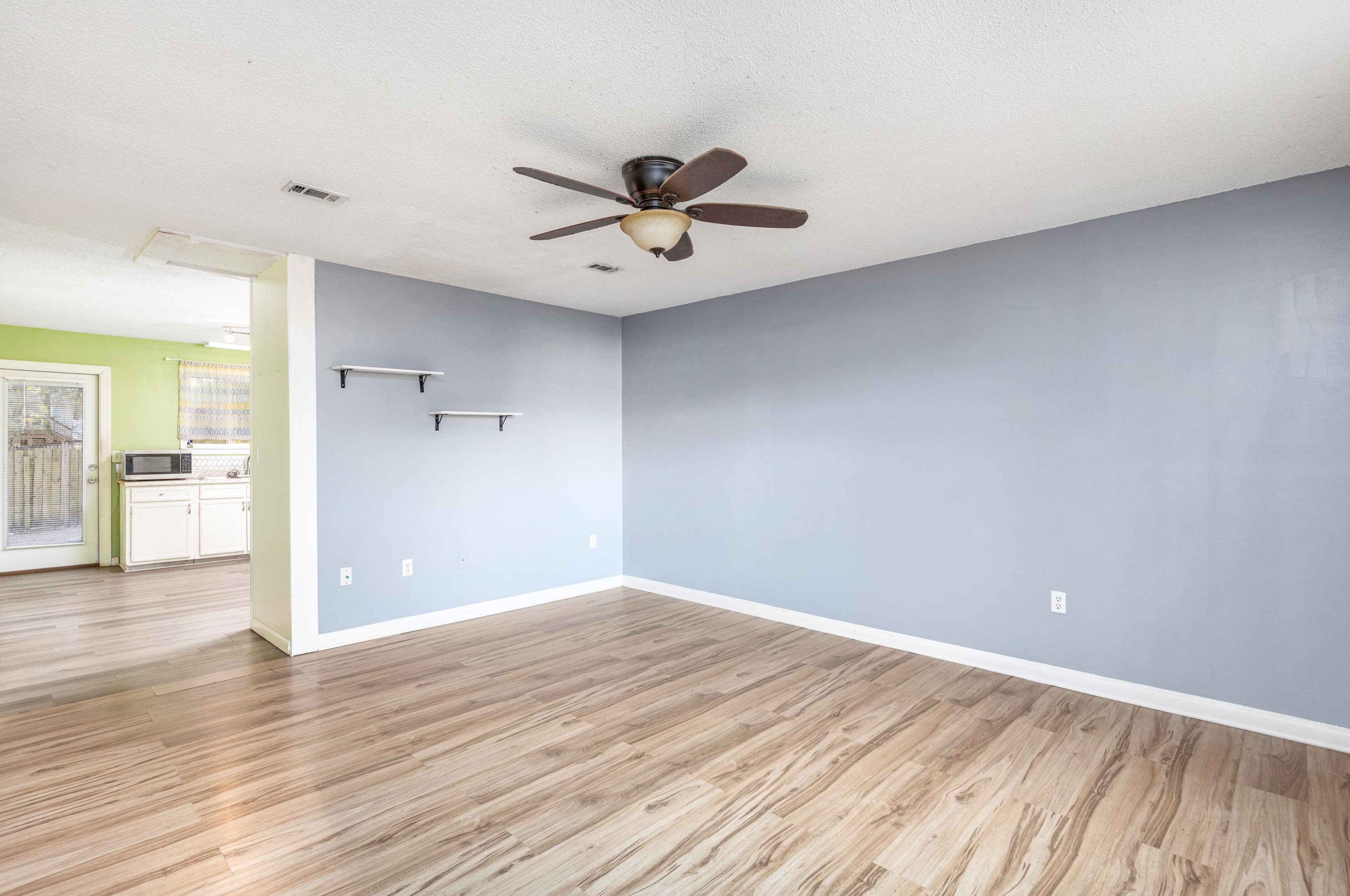 208 Virginia St, Crestview, FL 32539-2852
