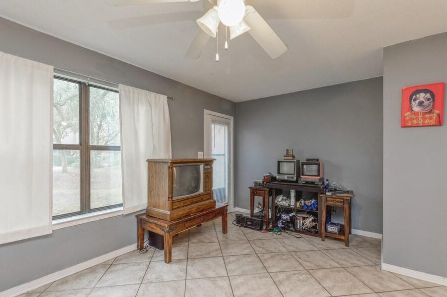 19 Falcon Ridge Ln, Fort Walton Beach FL  32547-2366 exterior