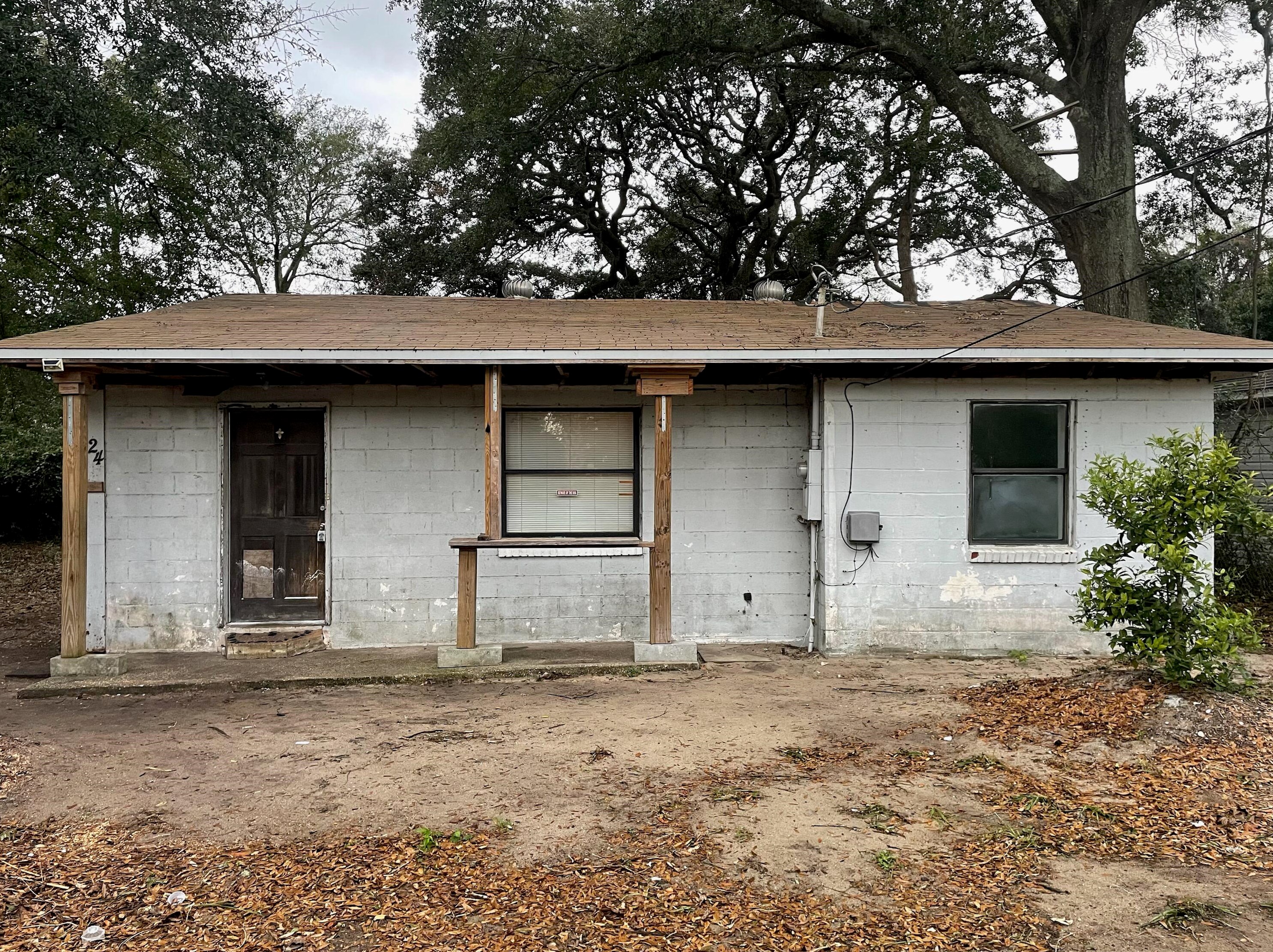 124 Air Force St, Fort Walton Beach, FL 32547-2138