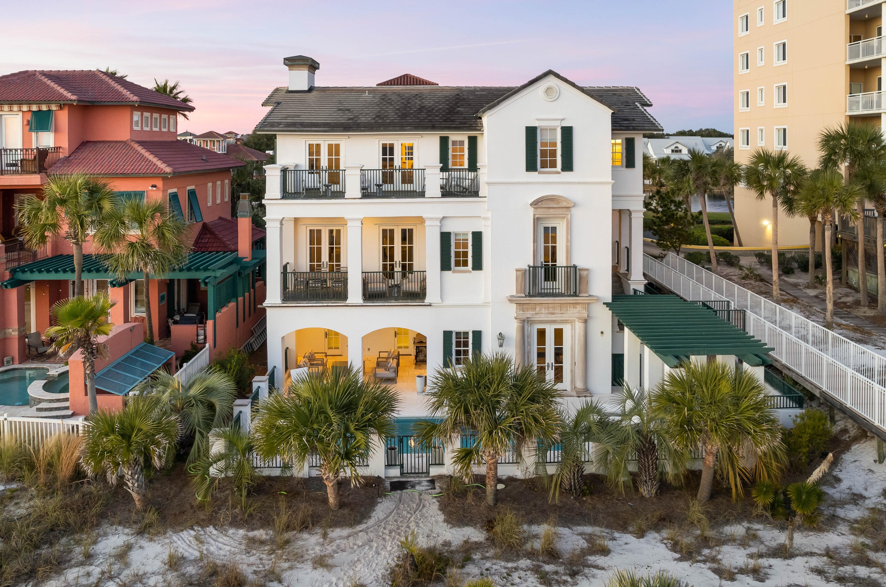 375 Rue Caribe, Destin, FL 32550-4123