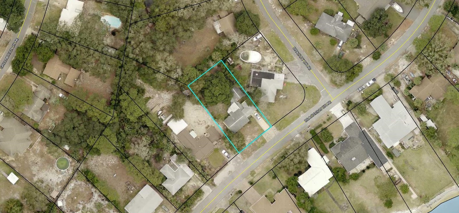 236 Beachview Dr, Fort Walton Beach, FL 32547-2835