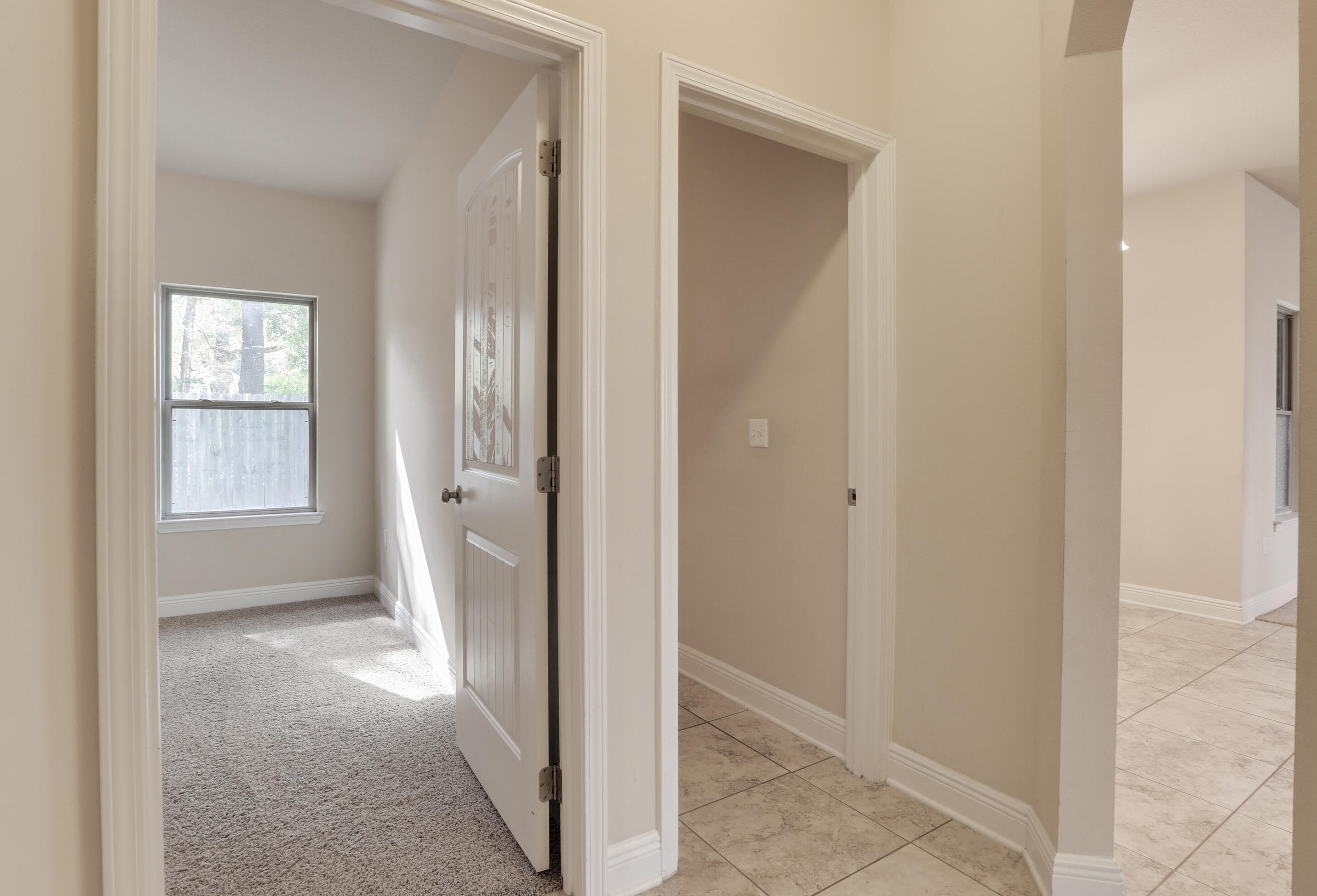 225 Paradise Palm Cir, Crestview FL  32536-5600 exterior