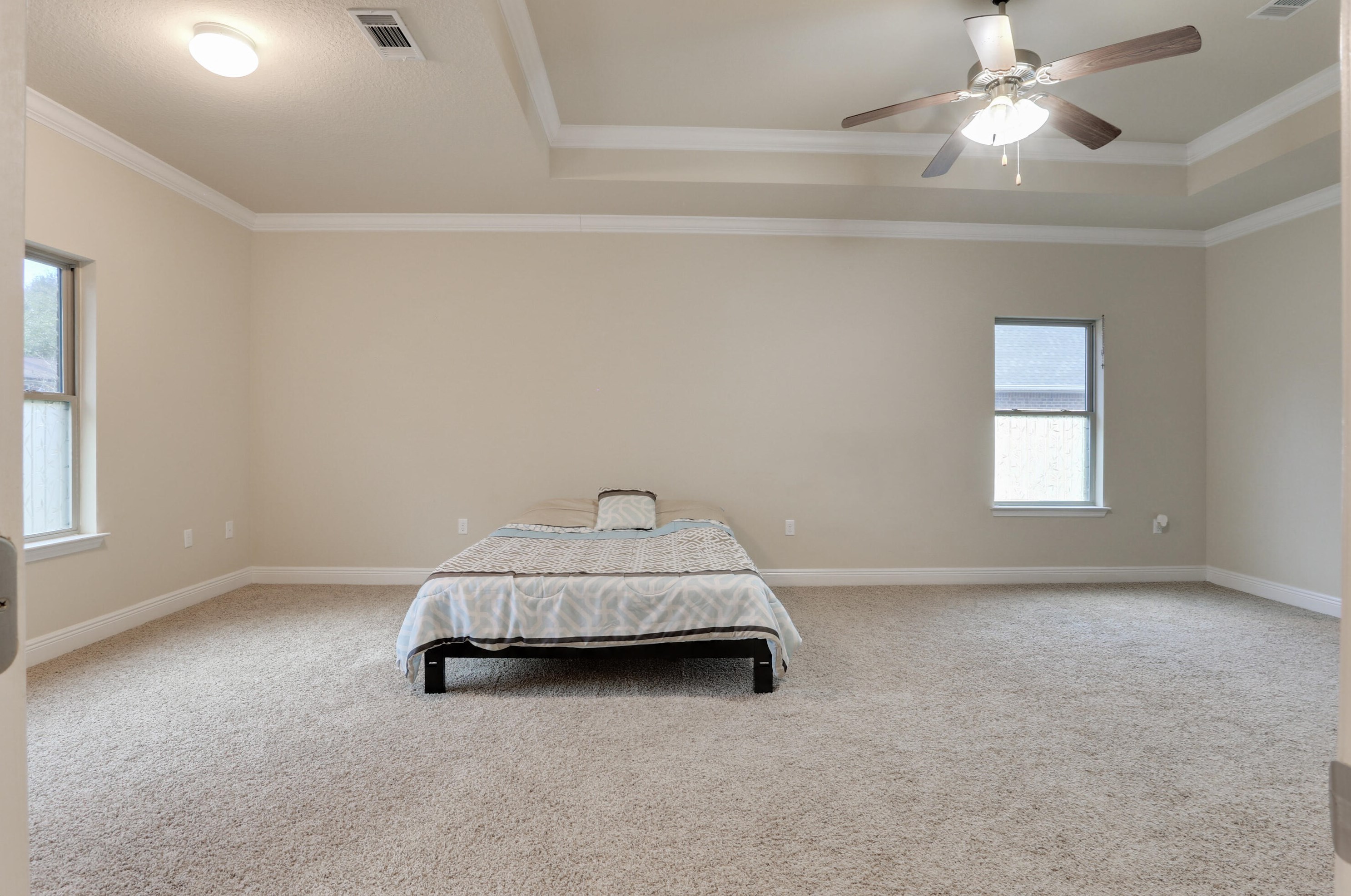 225 Paradise Palm Cir, Crestview FL  32536-5600 exterior