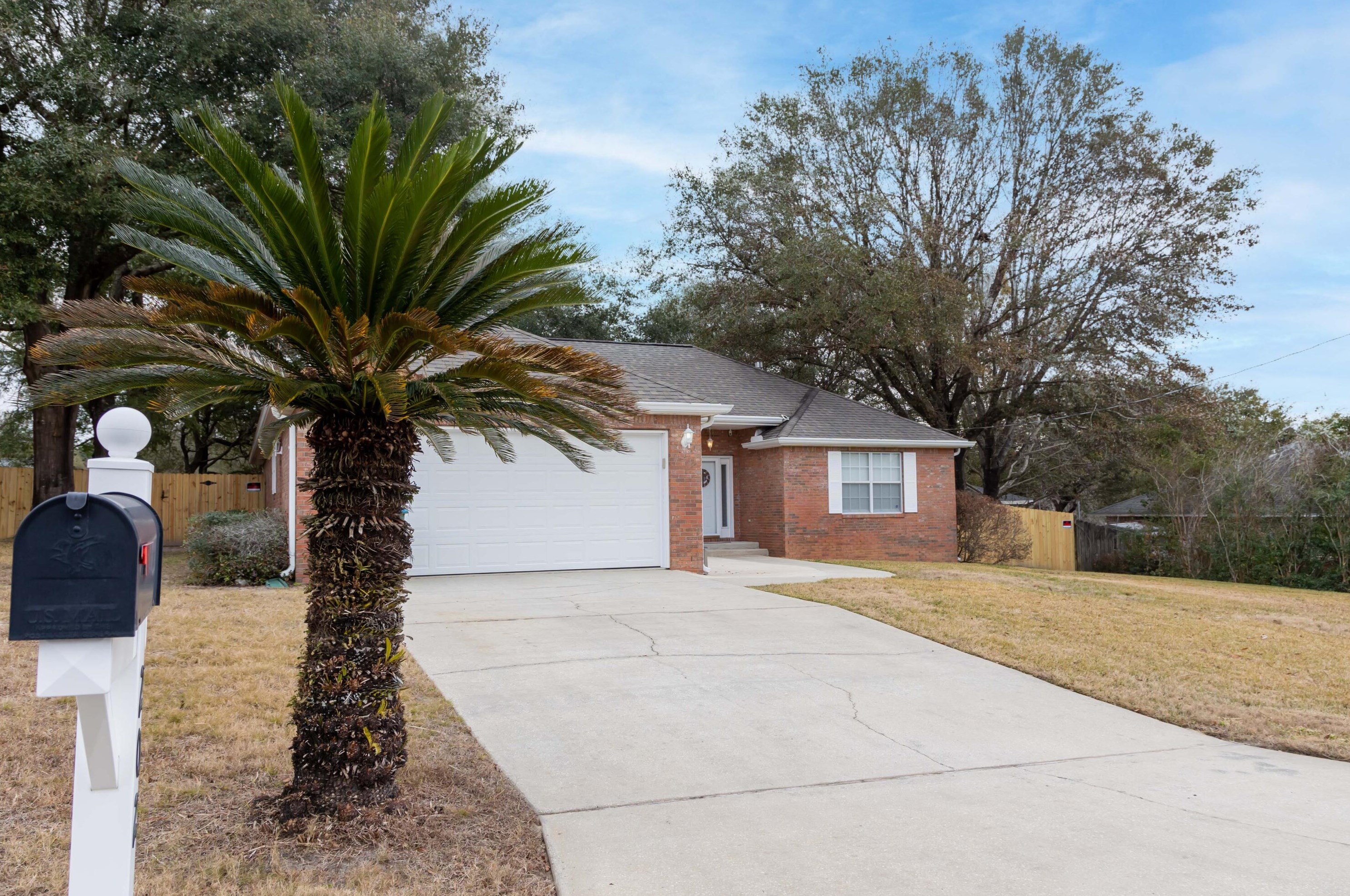 202 Villacrest Dr, Crestview, FL 32536-9297