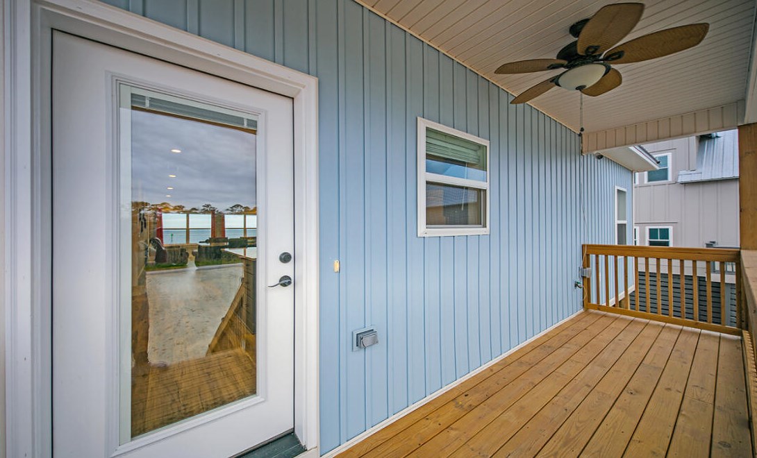 486 Beatrice Point Rd, Freeport, FL 32439