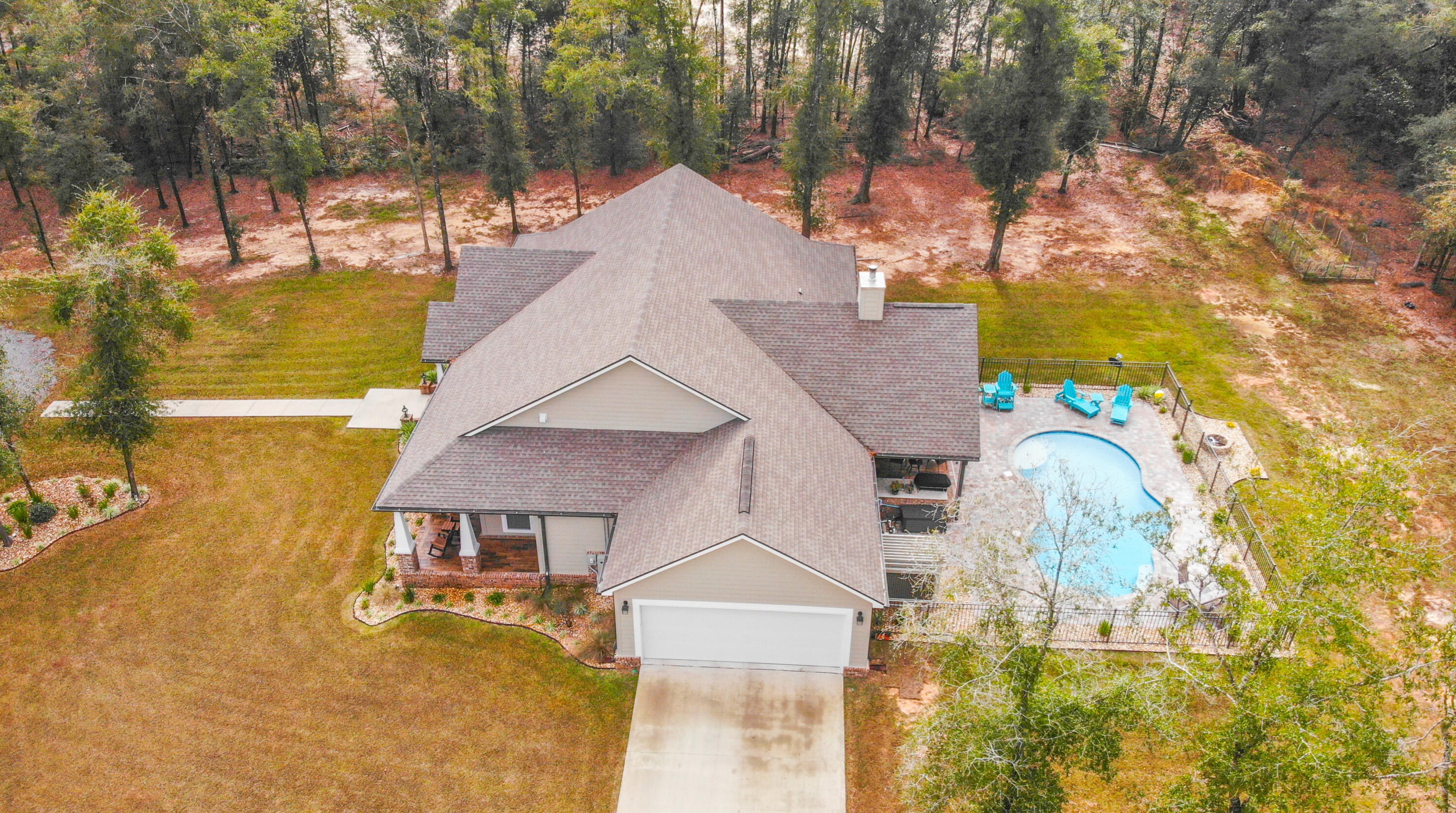 5290 Old River Rd, Crestview, FL 32531