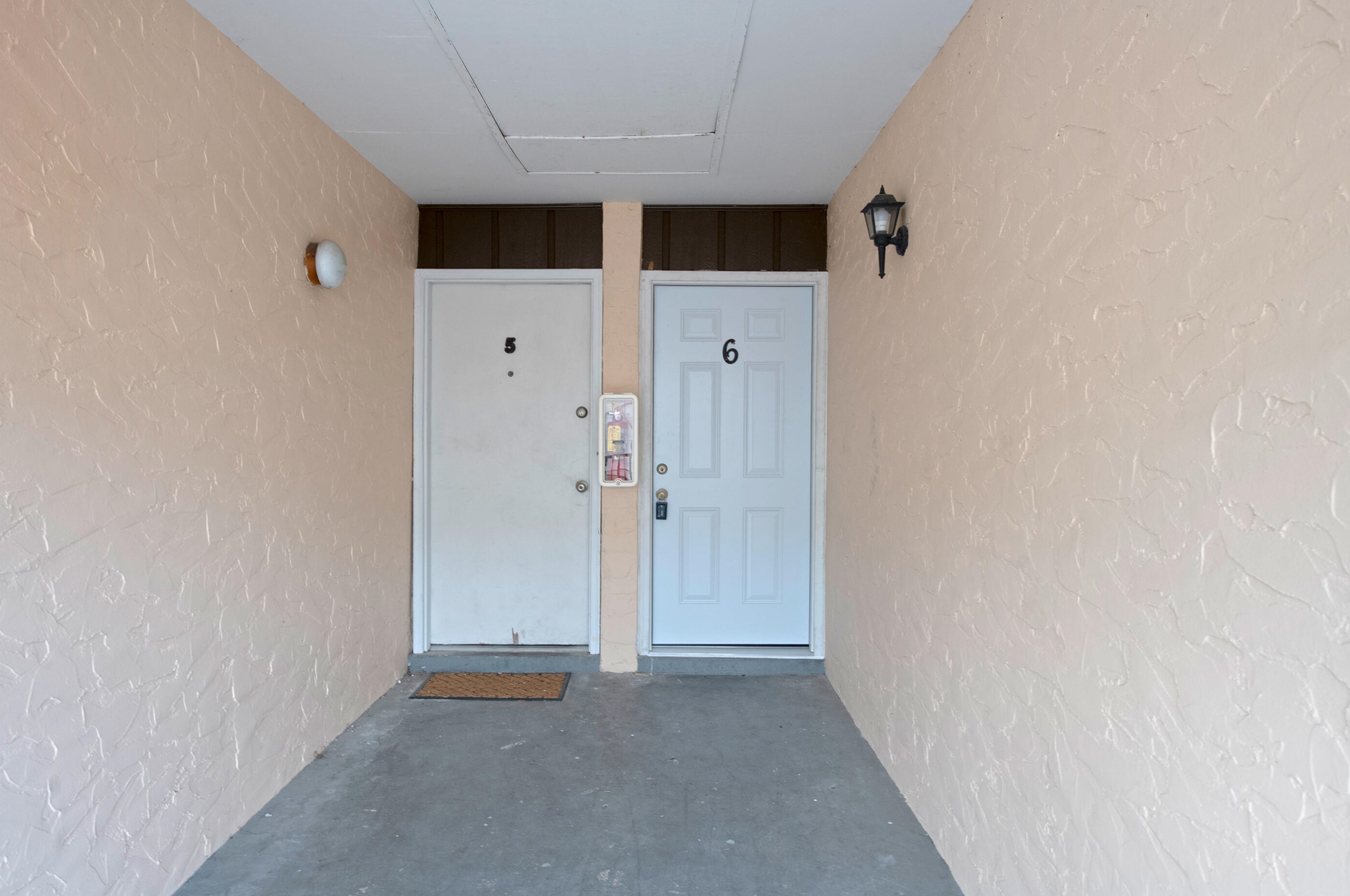 399 Marshall Ct #unit 06, Fort Walton Beach, FL 32548