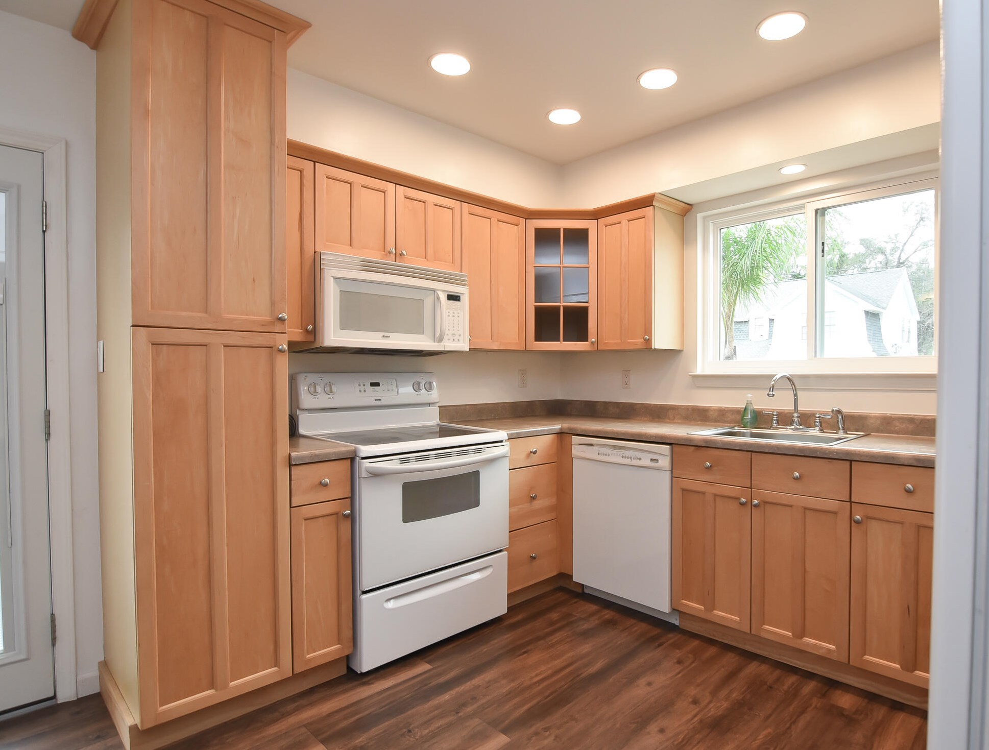 617 Lloyd St, Fort Walton Beach FL 32547-7121 exterior