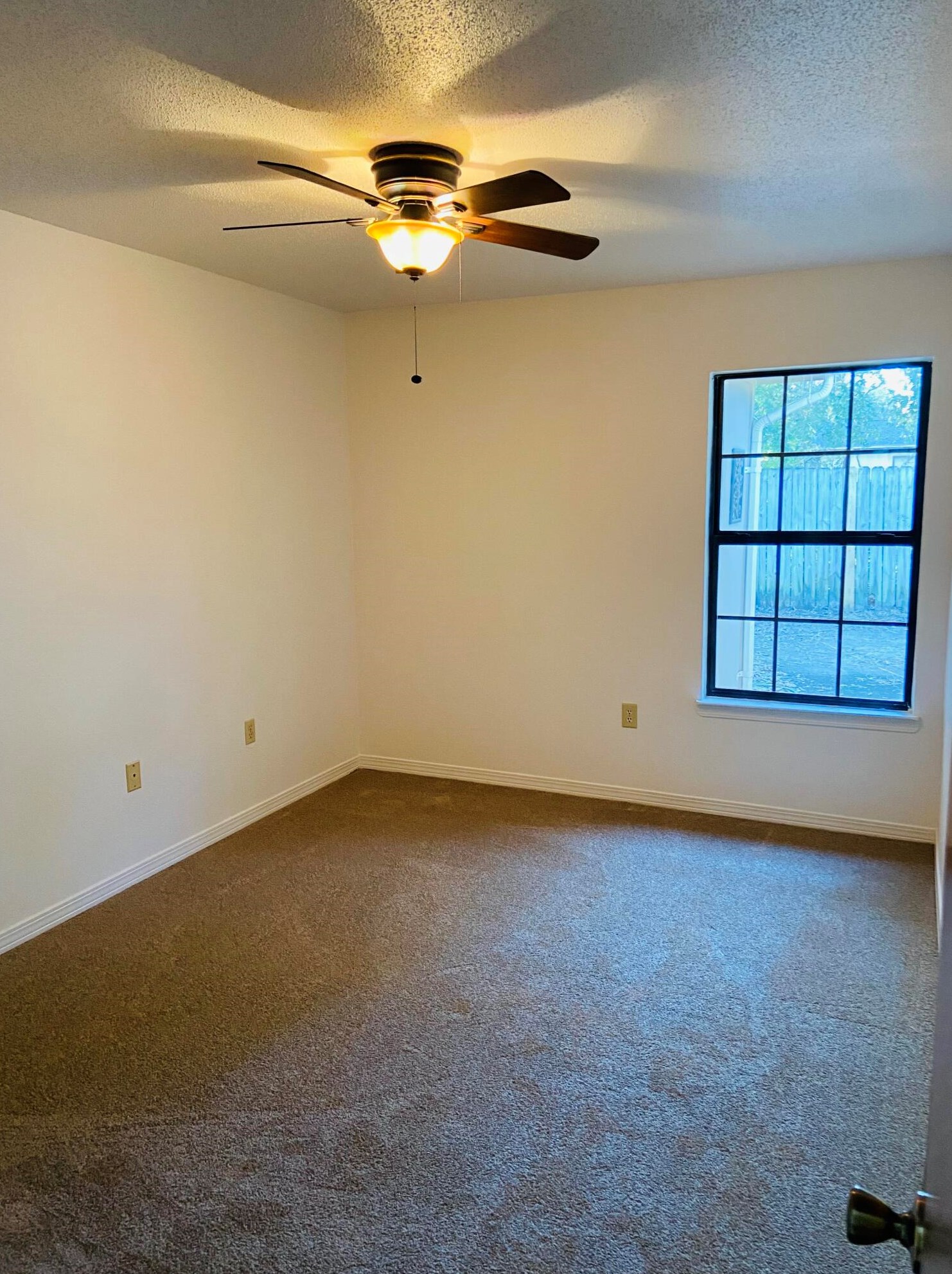 8 Viking Dr #b, Fort Walton Beach, FL 32548