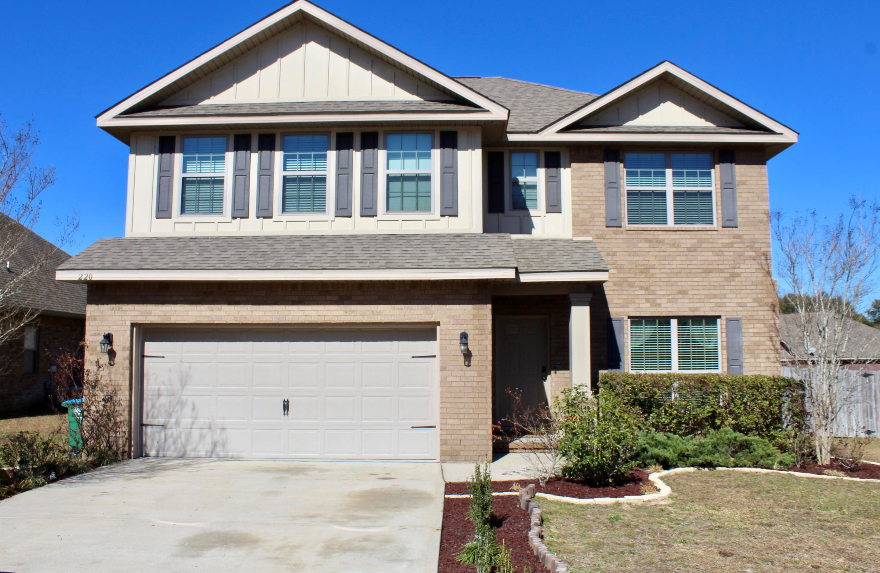 220 Paradise Palm Cir, Crestview, FL 32536-5601