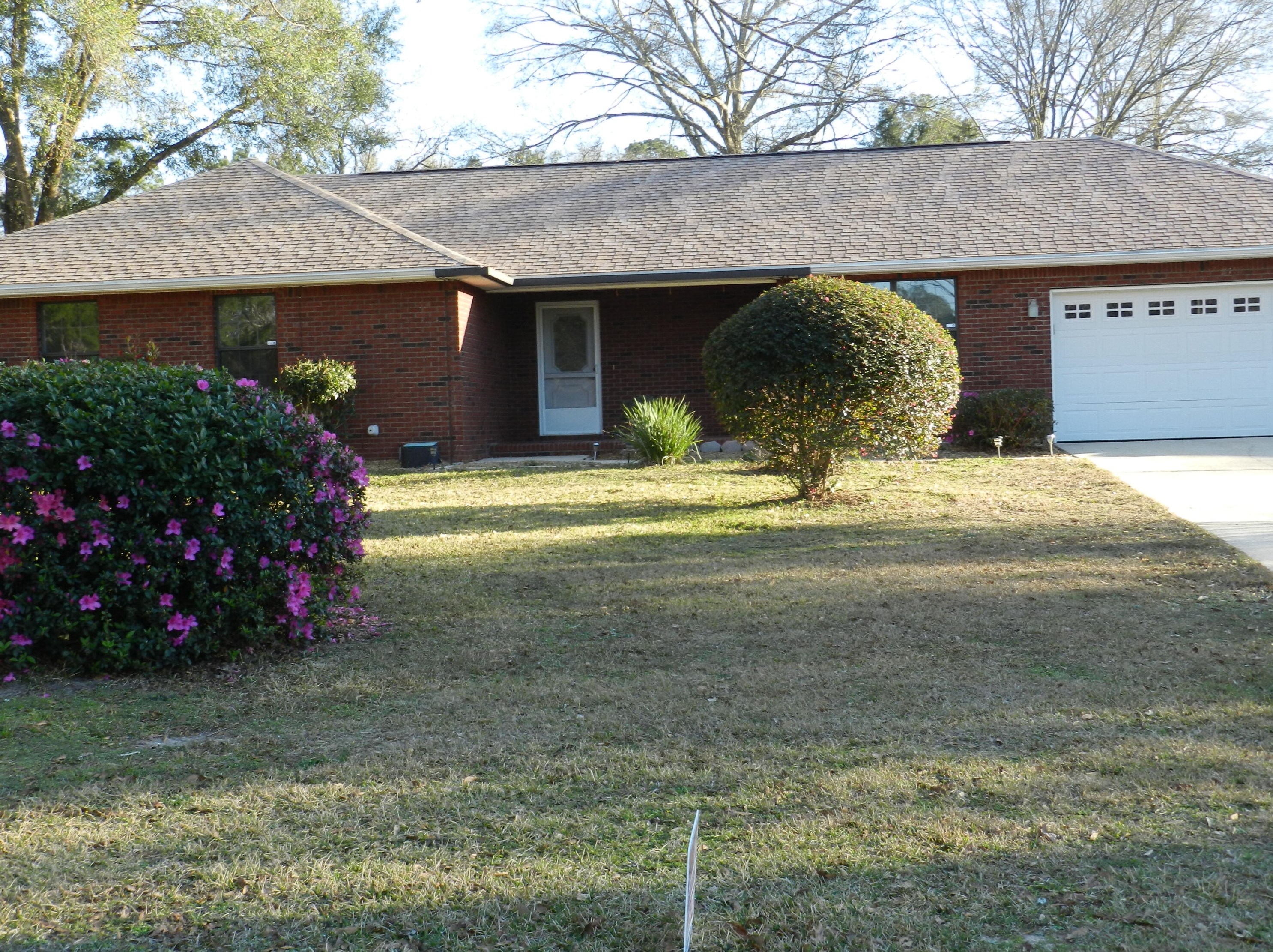 2710 Phil Tyner Rd, Crestview, FL 32536-9389