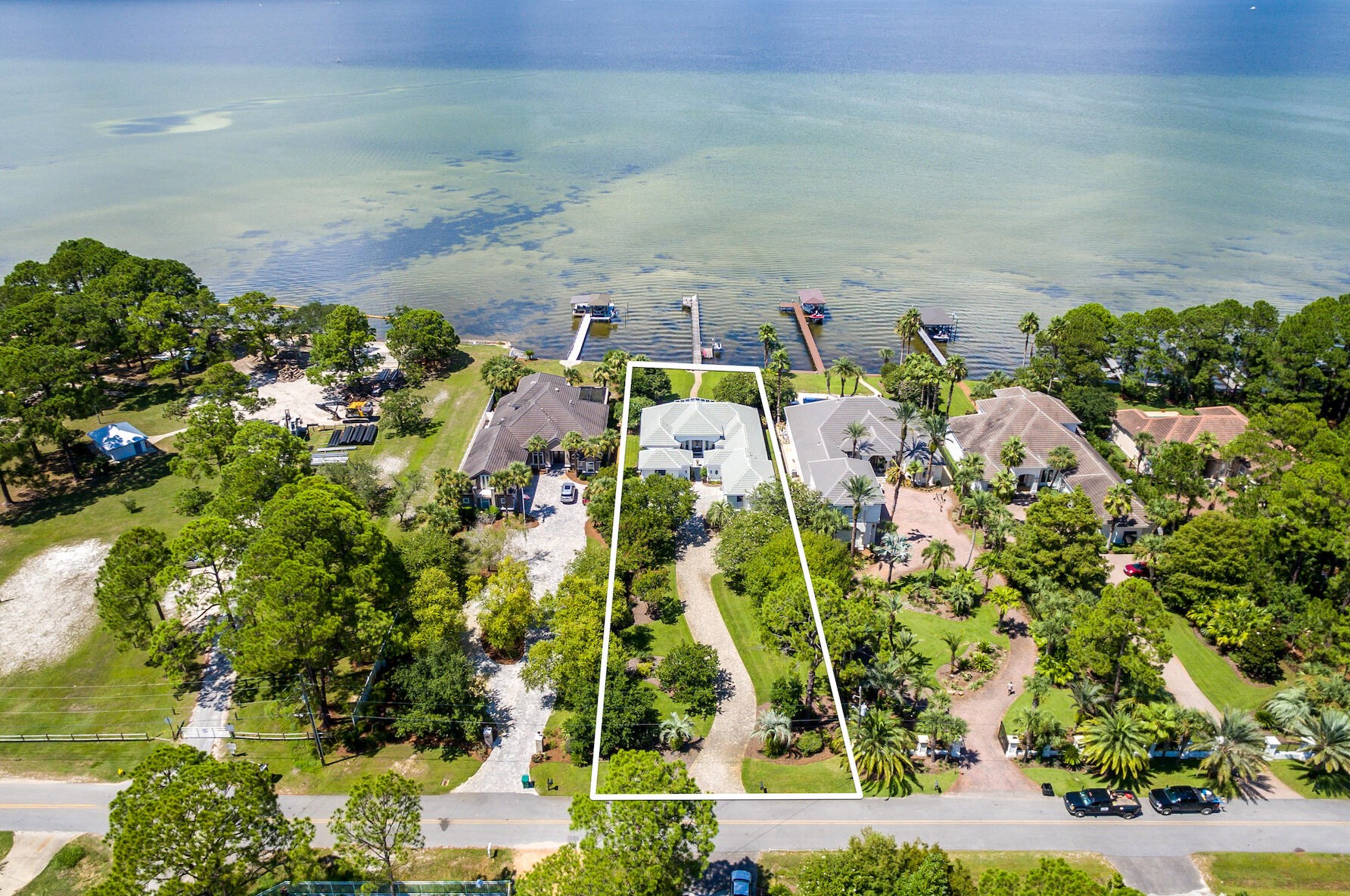 151 Crst Dr, Destin FL 32550-3929 exterior