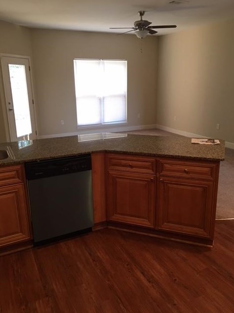 503 Arbor Lake Dr, Crestview FL  32536-1907 exterior