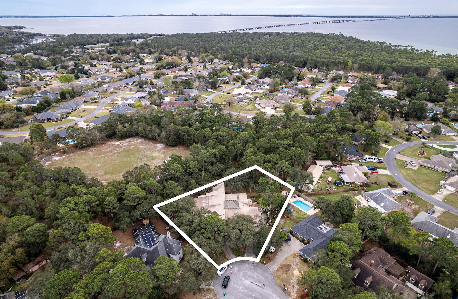 18 Danbury Ct, Niceville, FL 32578