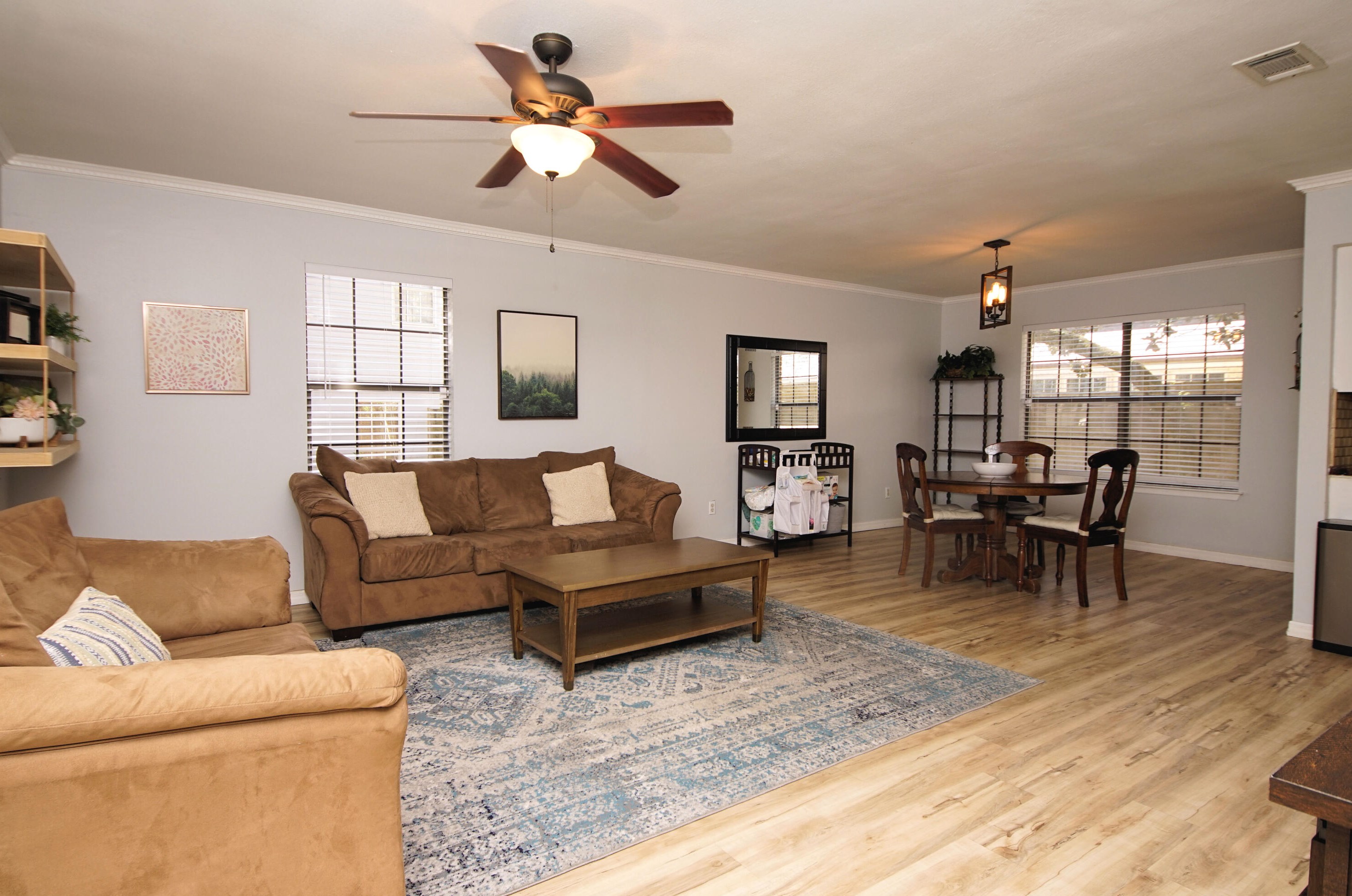 7 Shady Ln, Mary Esther FL  32569-1943 exterior