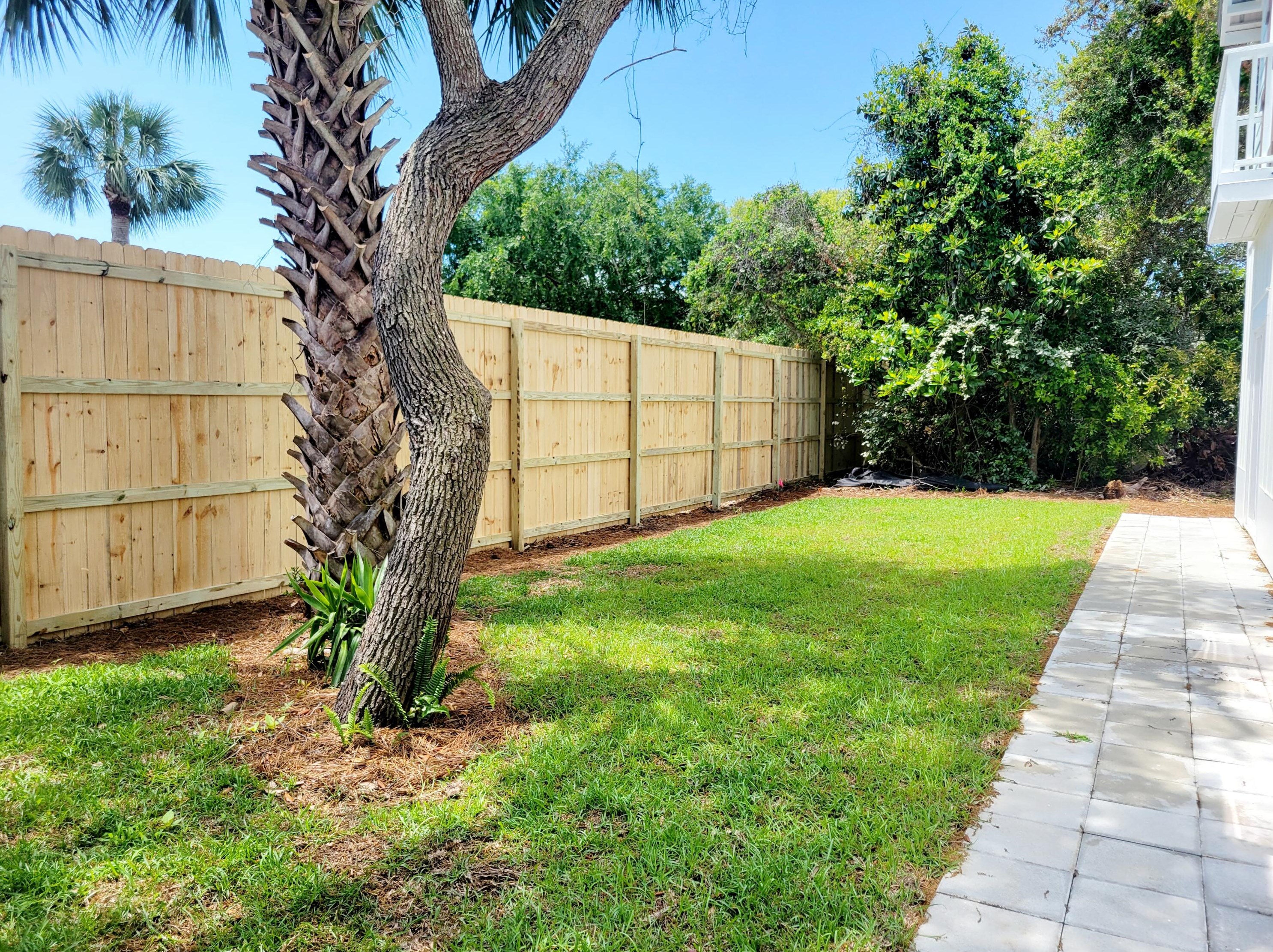 44 Walton Dr, Destin, FL 32550-4639