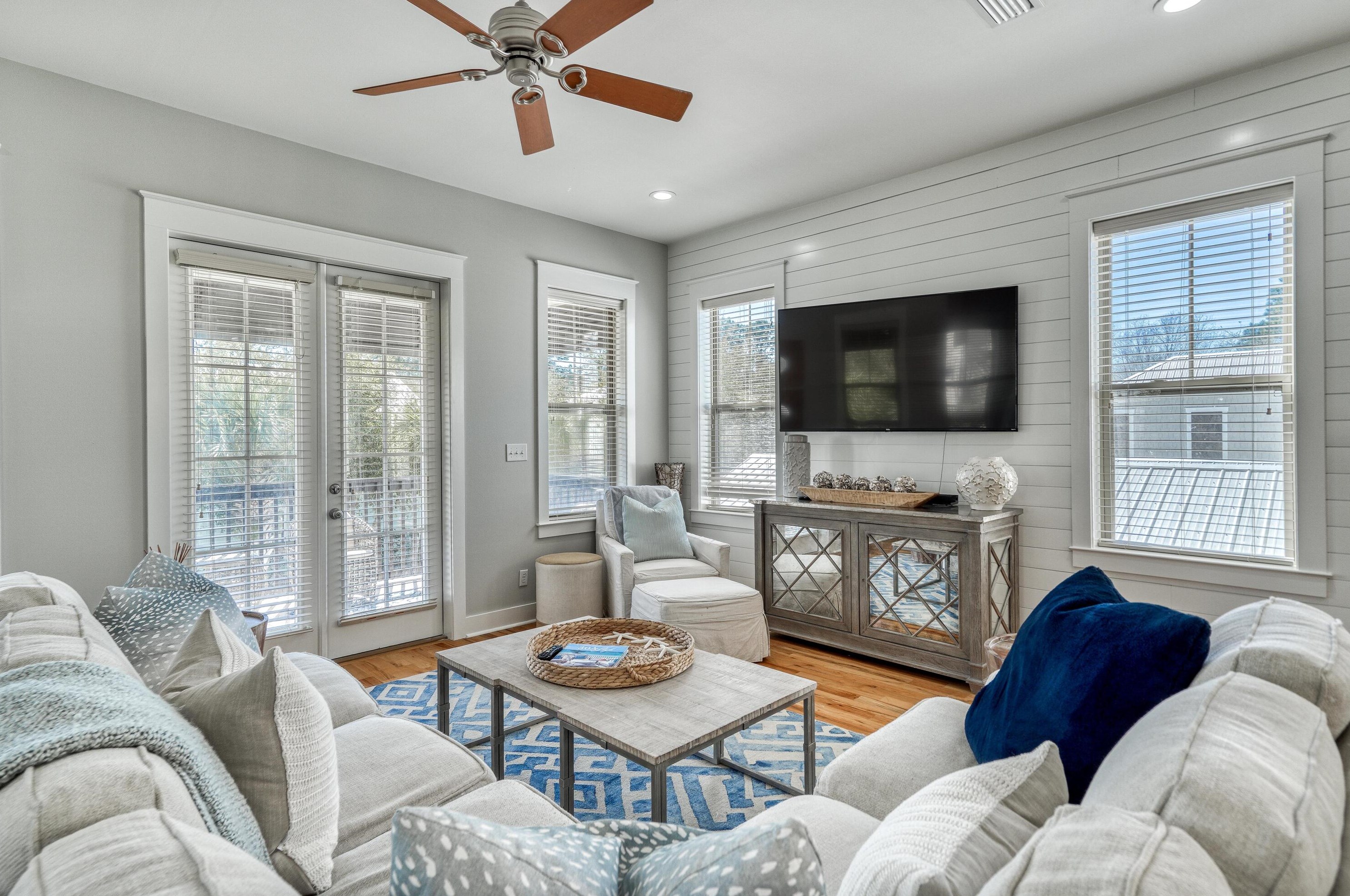 37 Eastern Lake Ct, Santa Rosa Beach FL  32459-6688 exterior