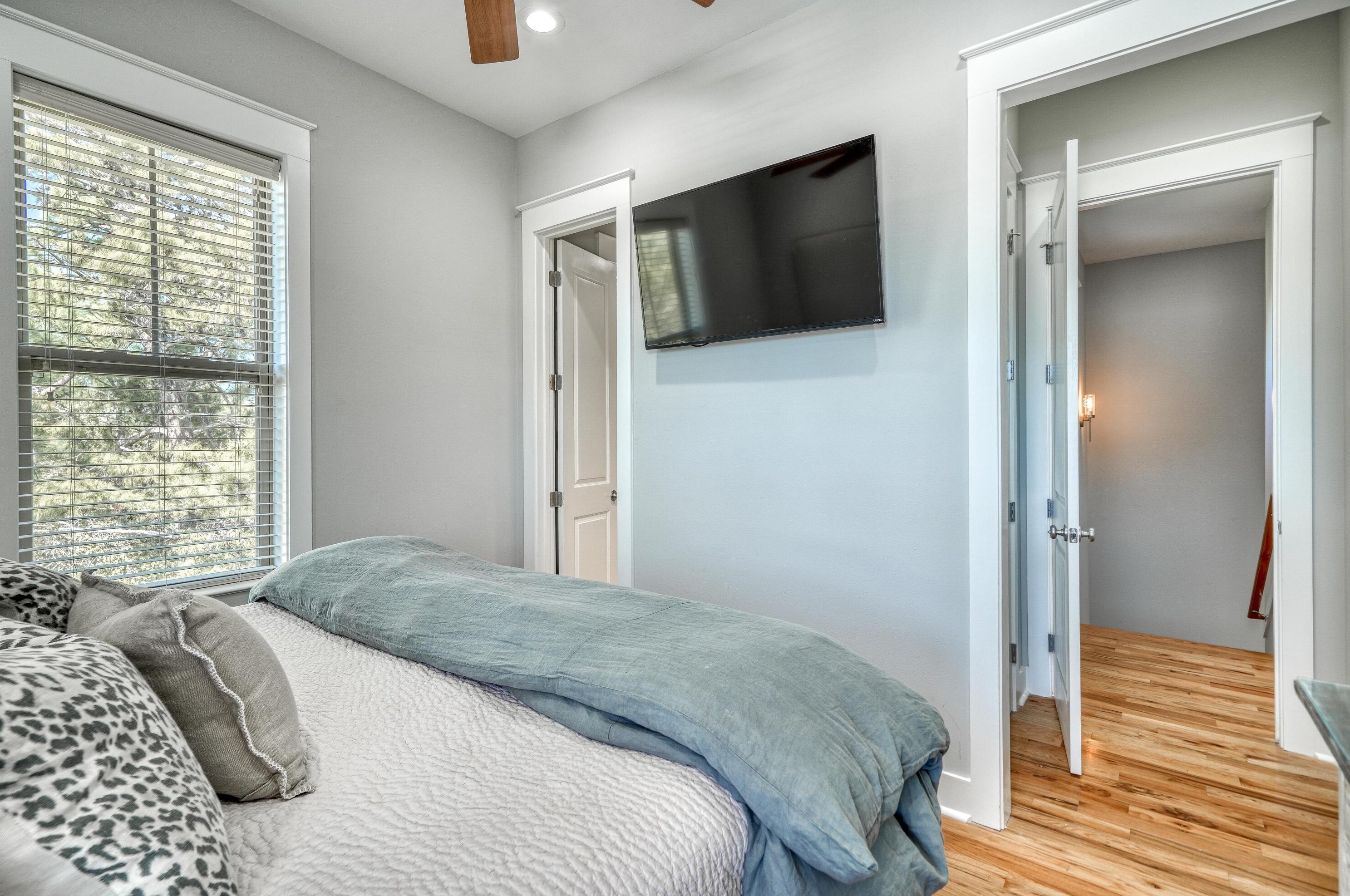 37 Eastern Lake Ct, Santa Rosa Beach FL  32459-6688 exterior