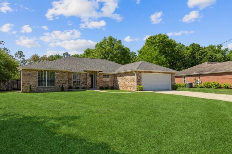 4783 Coronado Cir, Crestview, FL 32539-5718