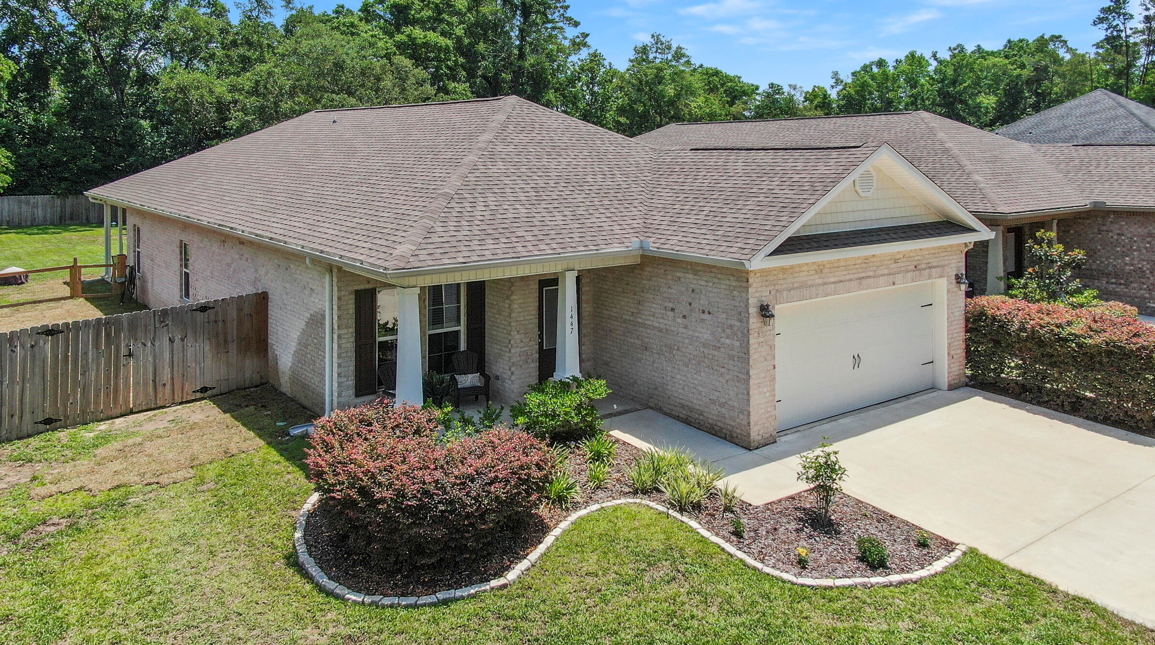1447 Hickory St, Niceville, FL 32578-9754