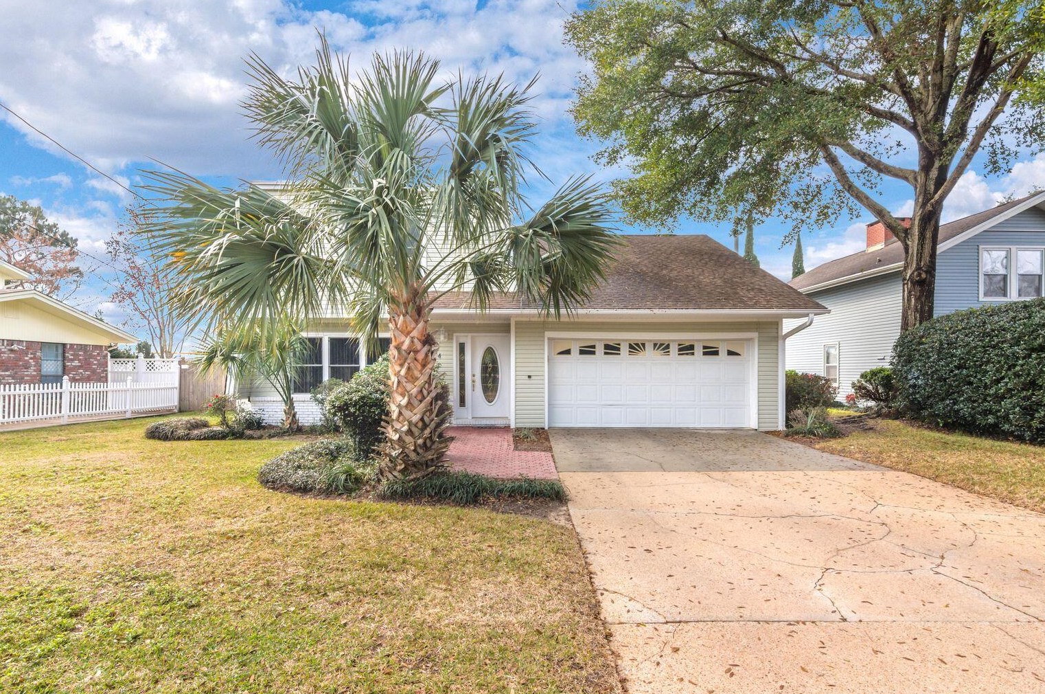 24 Cinderella Ln, Fort Walton Beach, FL 32547-1623
