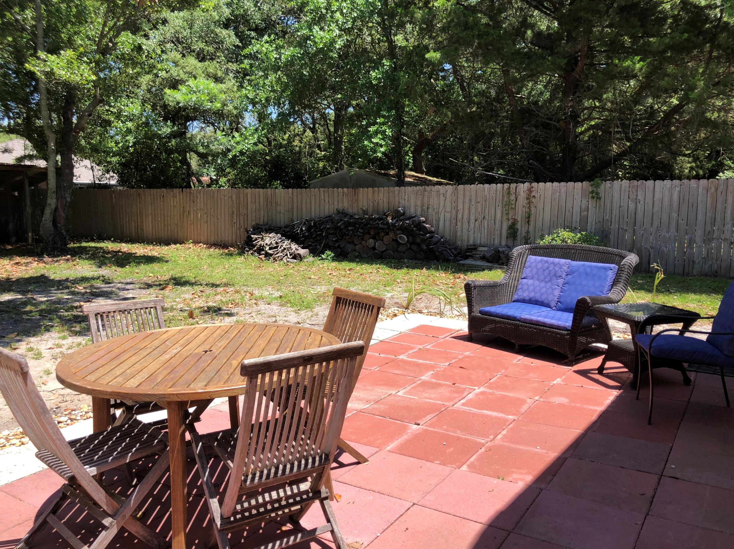 313 Gardner Dr, Fort Walton Beach FL  32548-5140 exterior