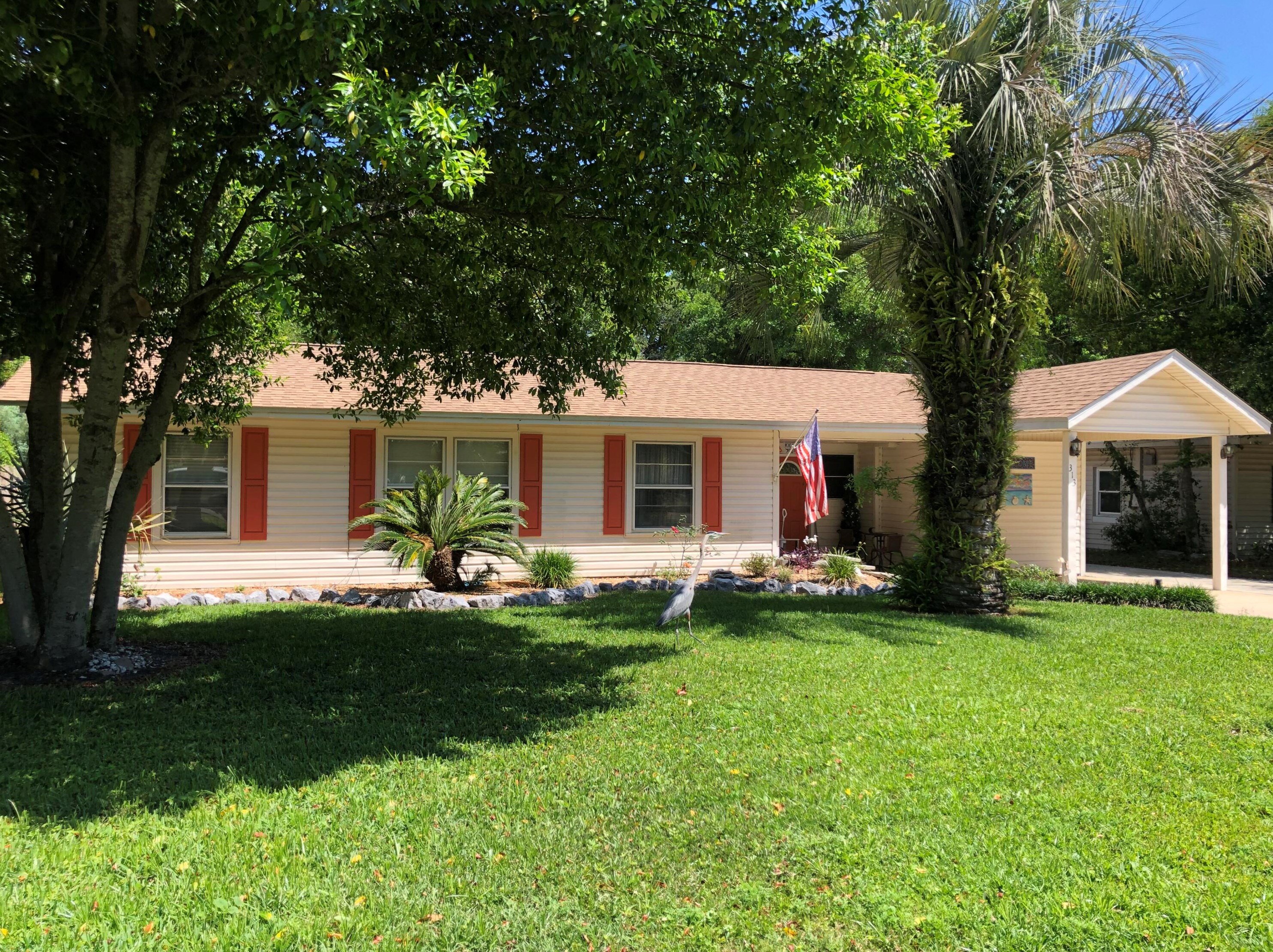 313 Gardner Dr, Fort Walton Beach, FL 32548-5105