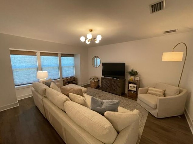 42 Ferry Rd Ne, Fort Walton Beach, FL 32548