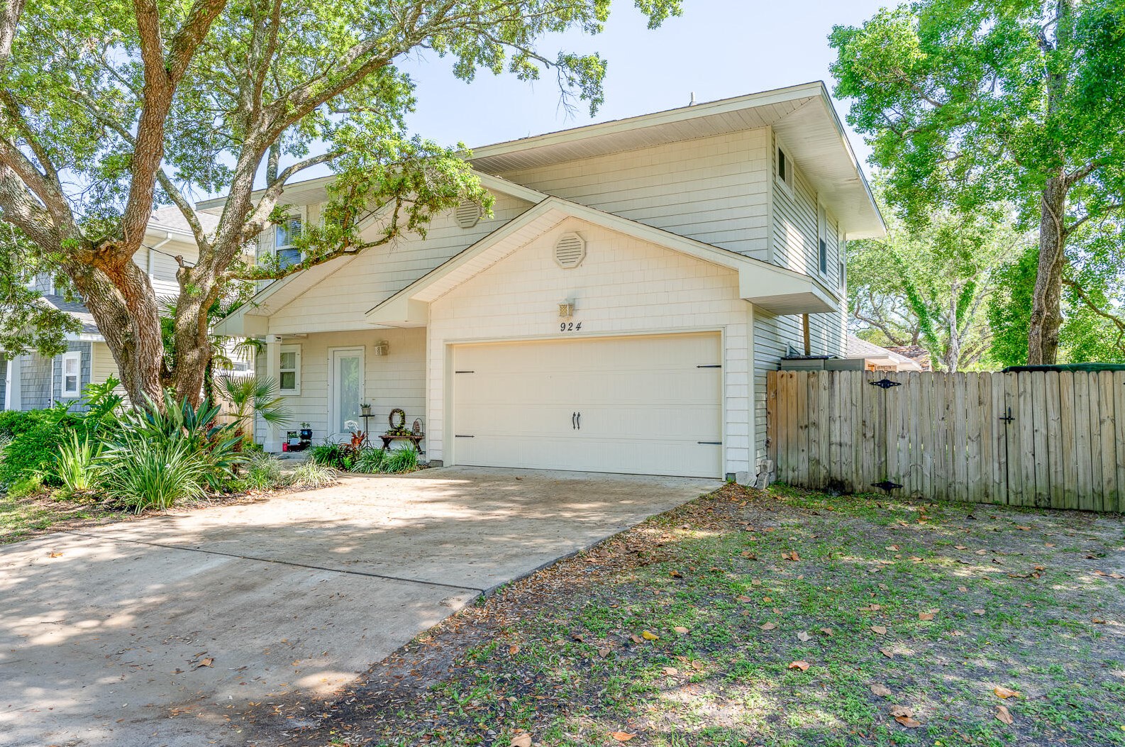 924 Tanager Rd, Fort Walton Beach, FL 32547-5264