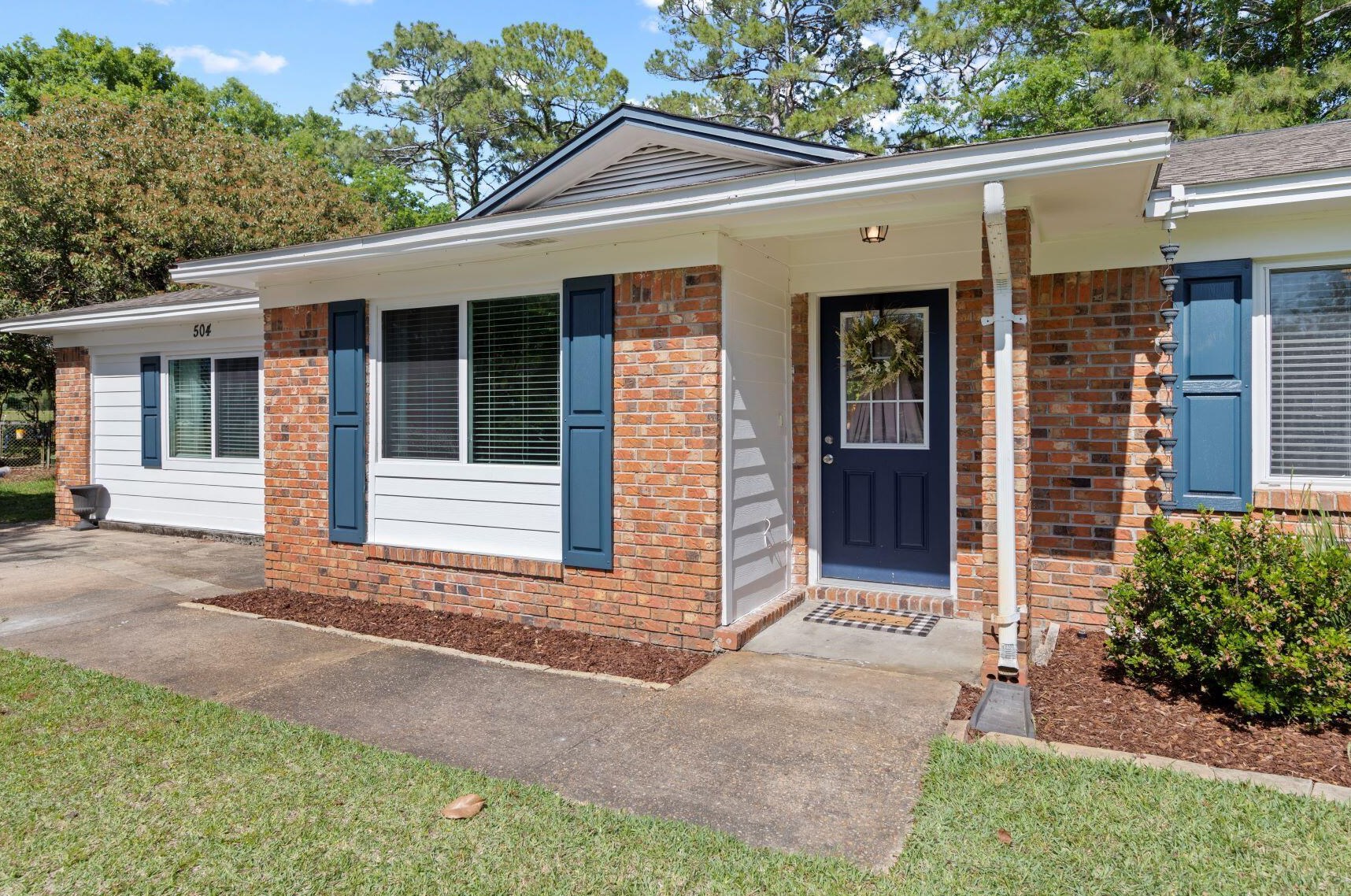 504 Cove Cir, Niceville, FL 32578-3509