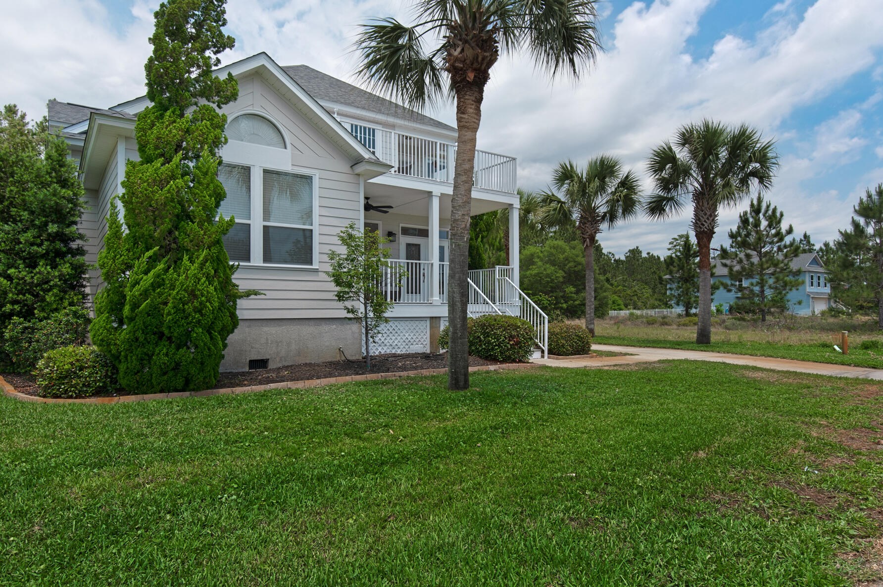 229 Tecumseh Ln, Mary Esther FL  32569-2220 exterior