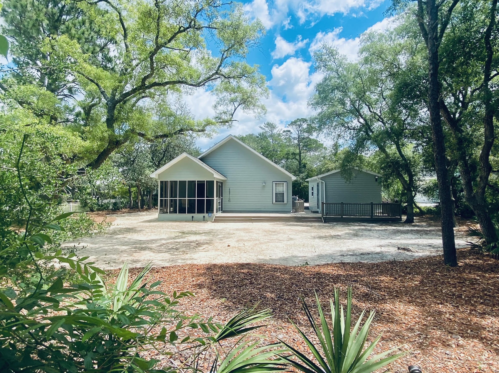 40 Suzanne Dr, Santa Rosa Beach, FL 32459-6387