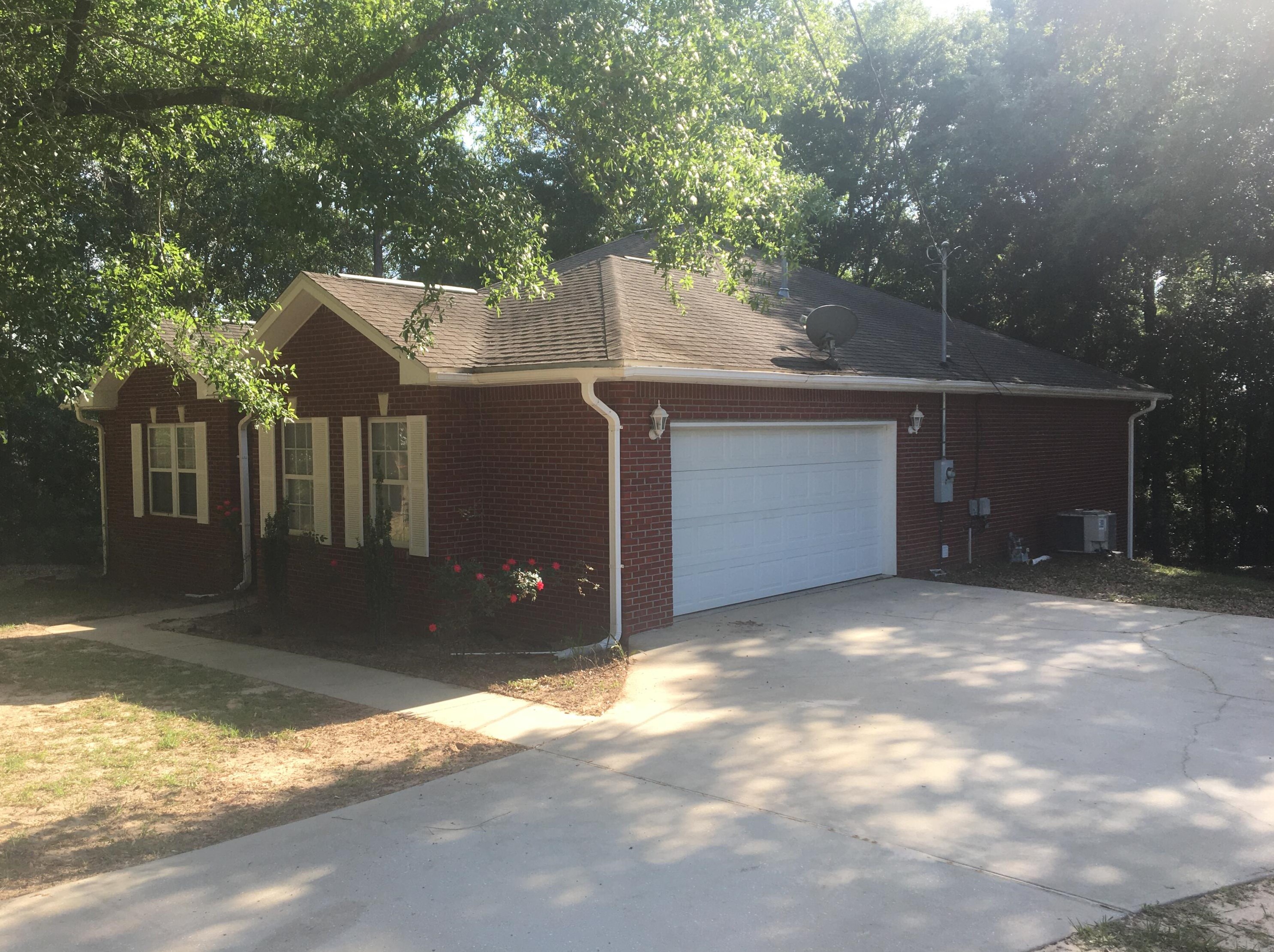 129 Arapaho Trl, Crestview, FL 32536-9504