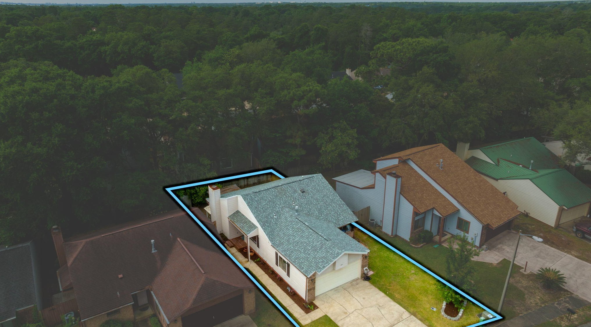 1011 Alderwood Way, Niceville FL  32578-1144 exterior