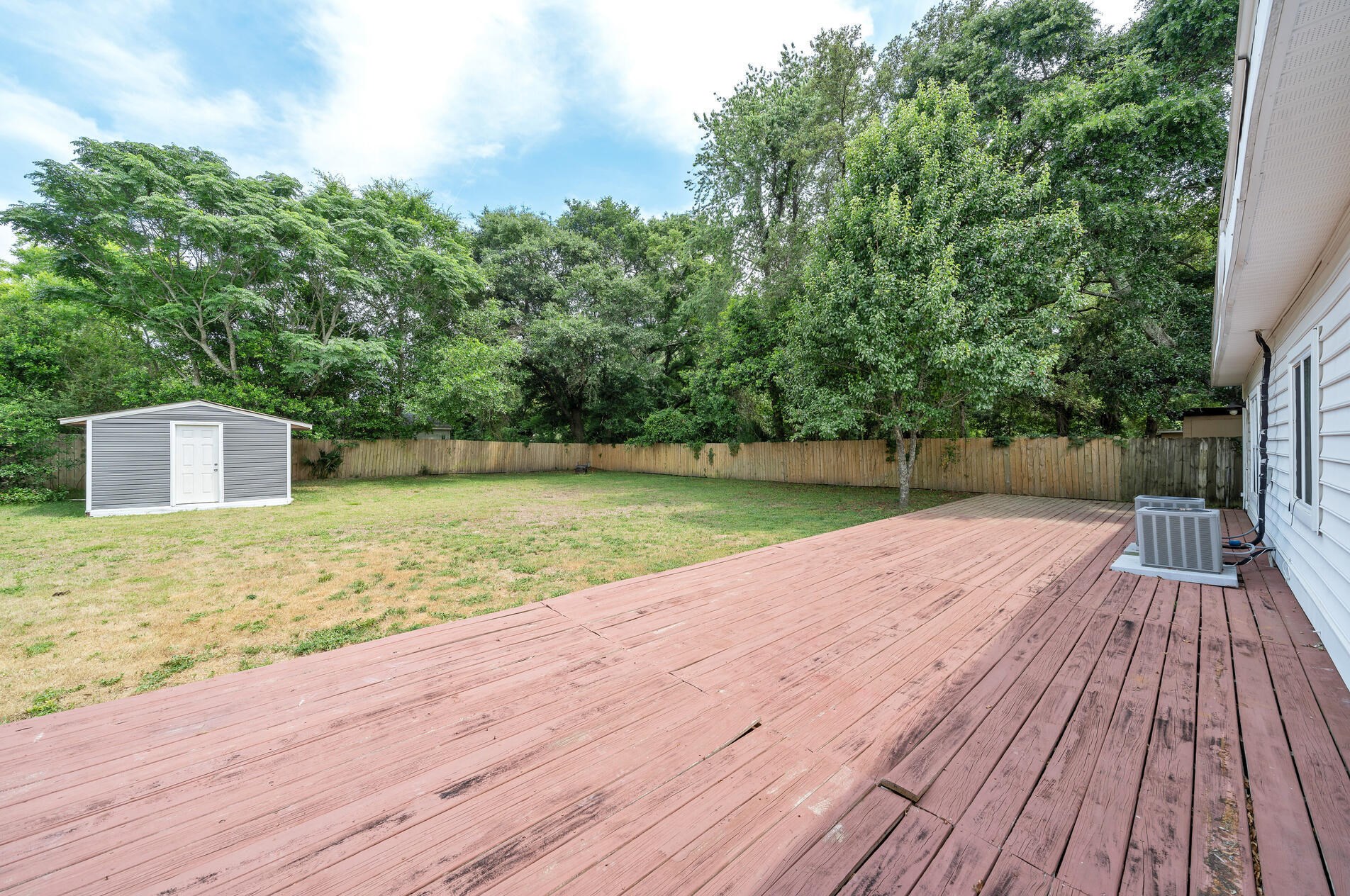 37 Ferry Rd, Fort Walton Beach FL  32548-5169 exterior