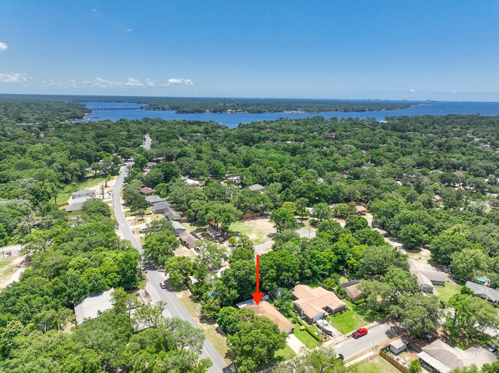 538 22nd St, Niceville, FL 32578-3247