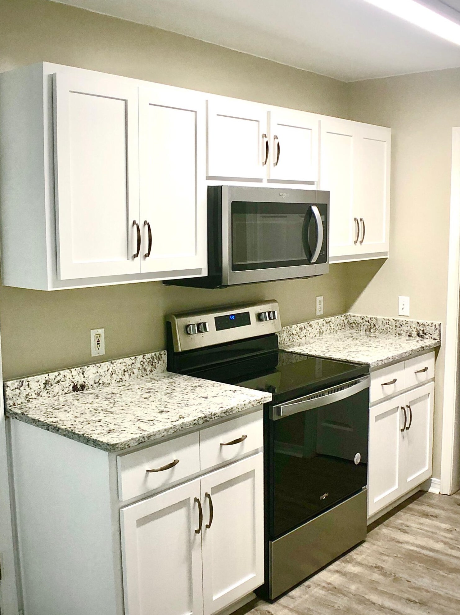 358 Brookwood Blvd, Mary Esther FL  32569-2160 exterior