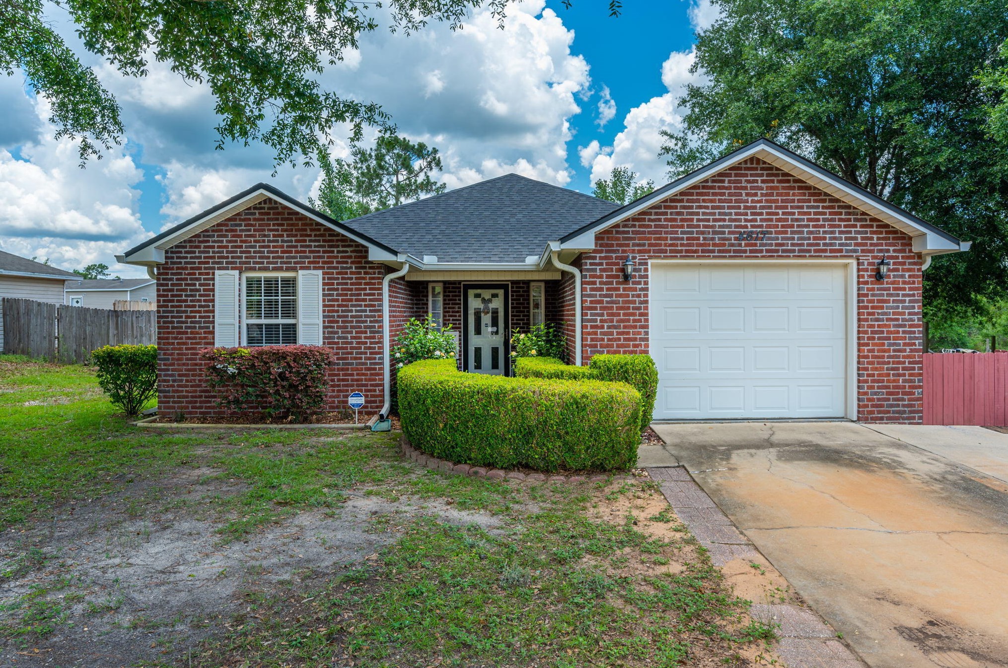 4617 Bobolink Way, Crestview, FL 32539-8745