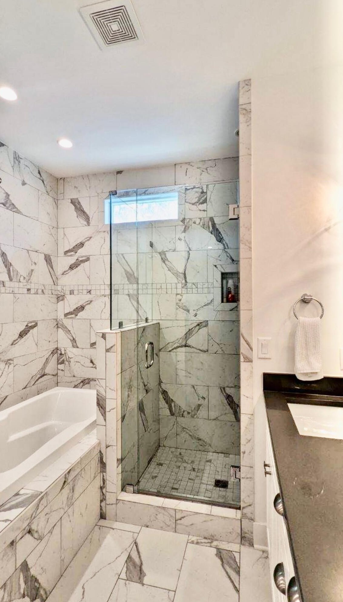 24 Lighthouse Pointe Blvd, Santa Rosa Beach FL  32459 exterior